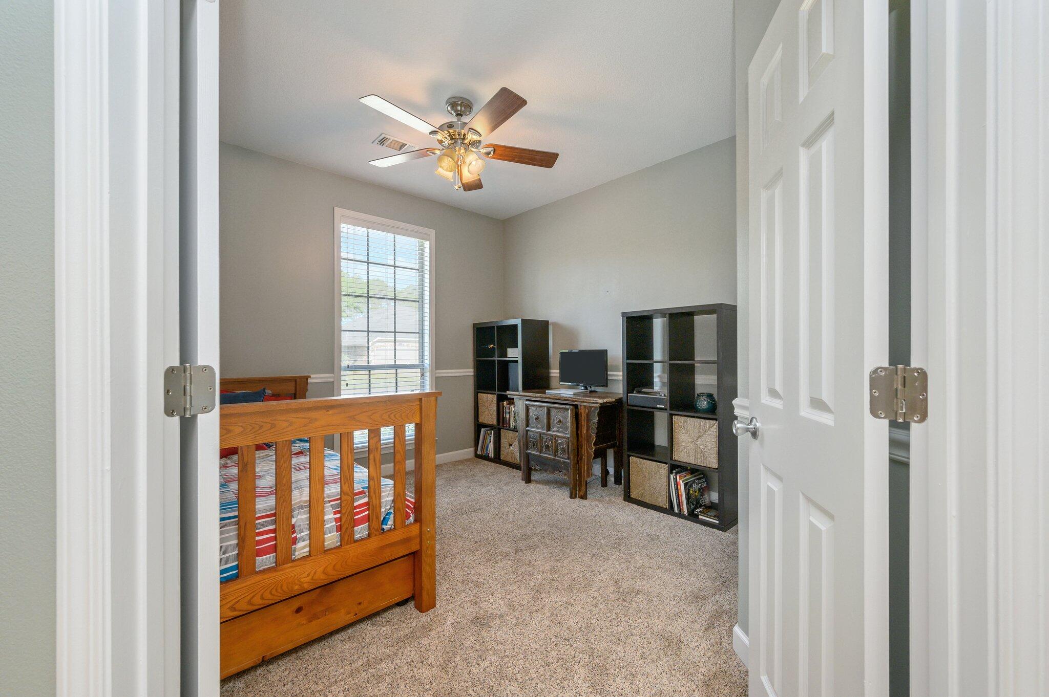 WOODLAWN HEIGHTS - Residential Lease