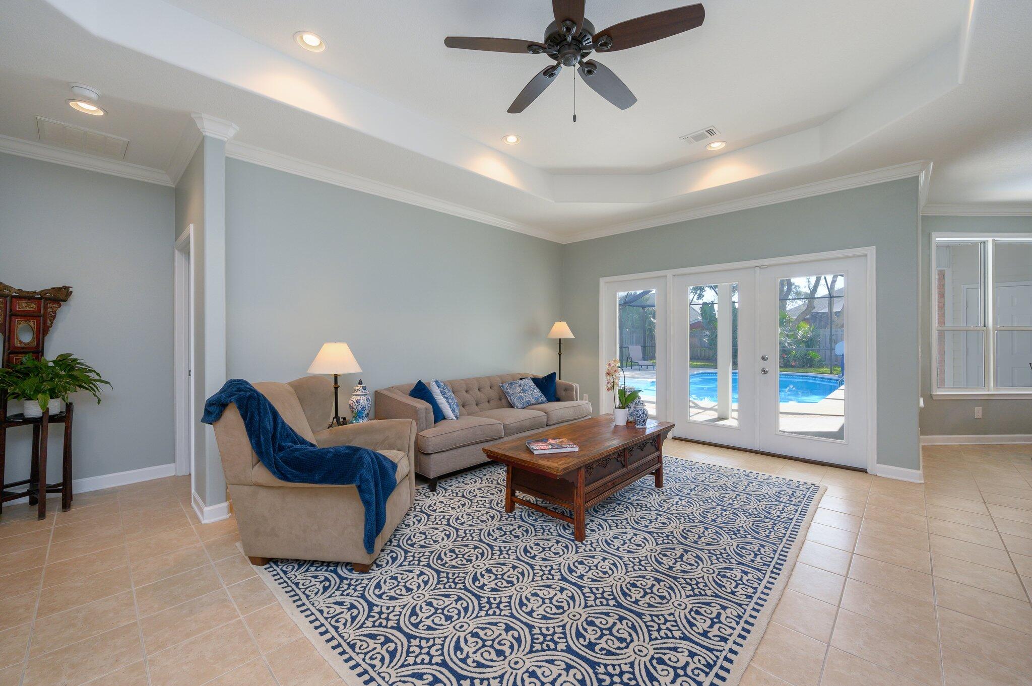 WOODLAWN HEIGHTS - Residential Lease