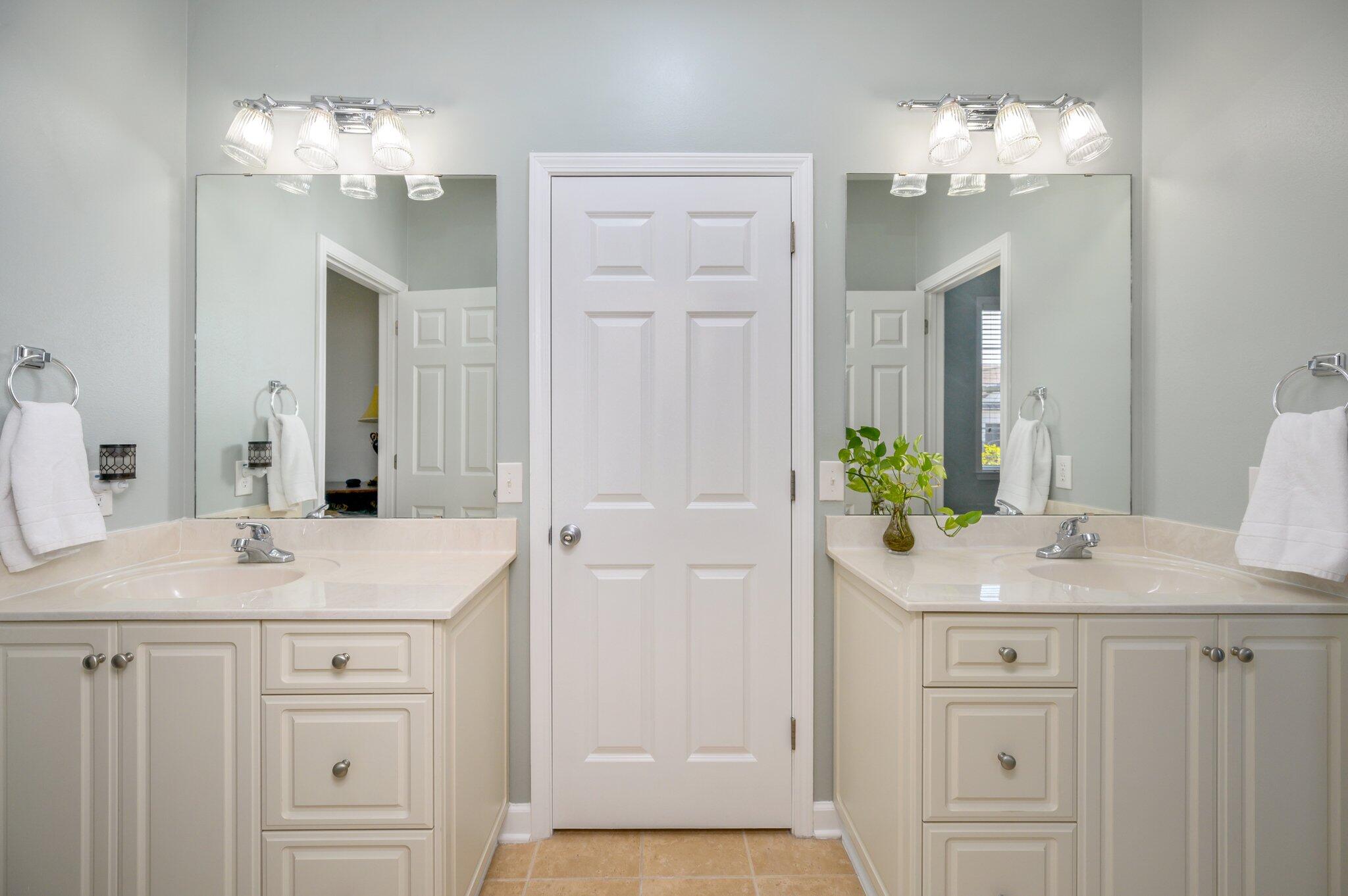 WOODLAWN HEIGHTS - Residential Lease