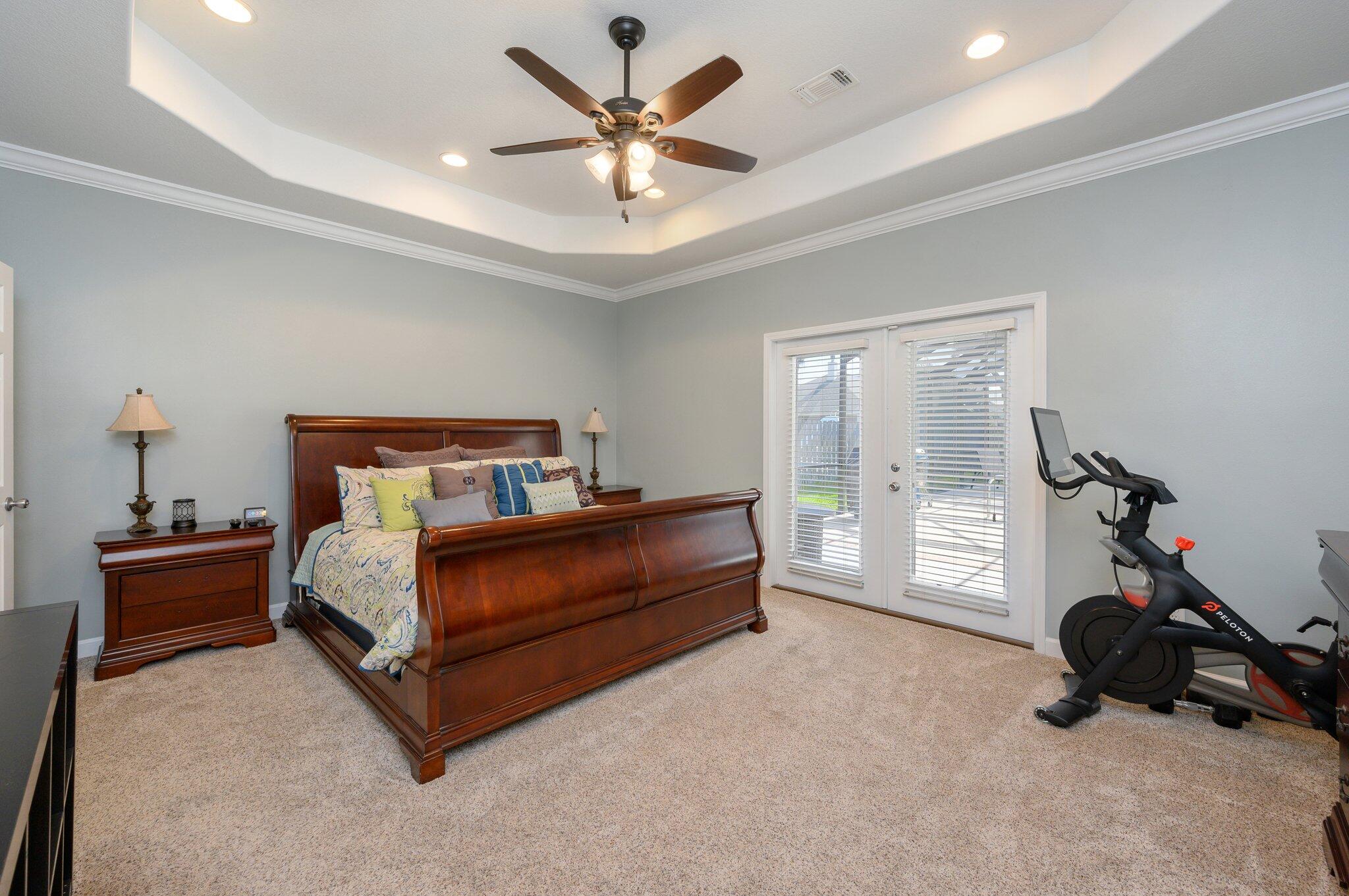 WOODLAWN HEIGHTS - Residential Lease