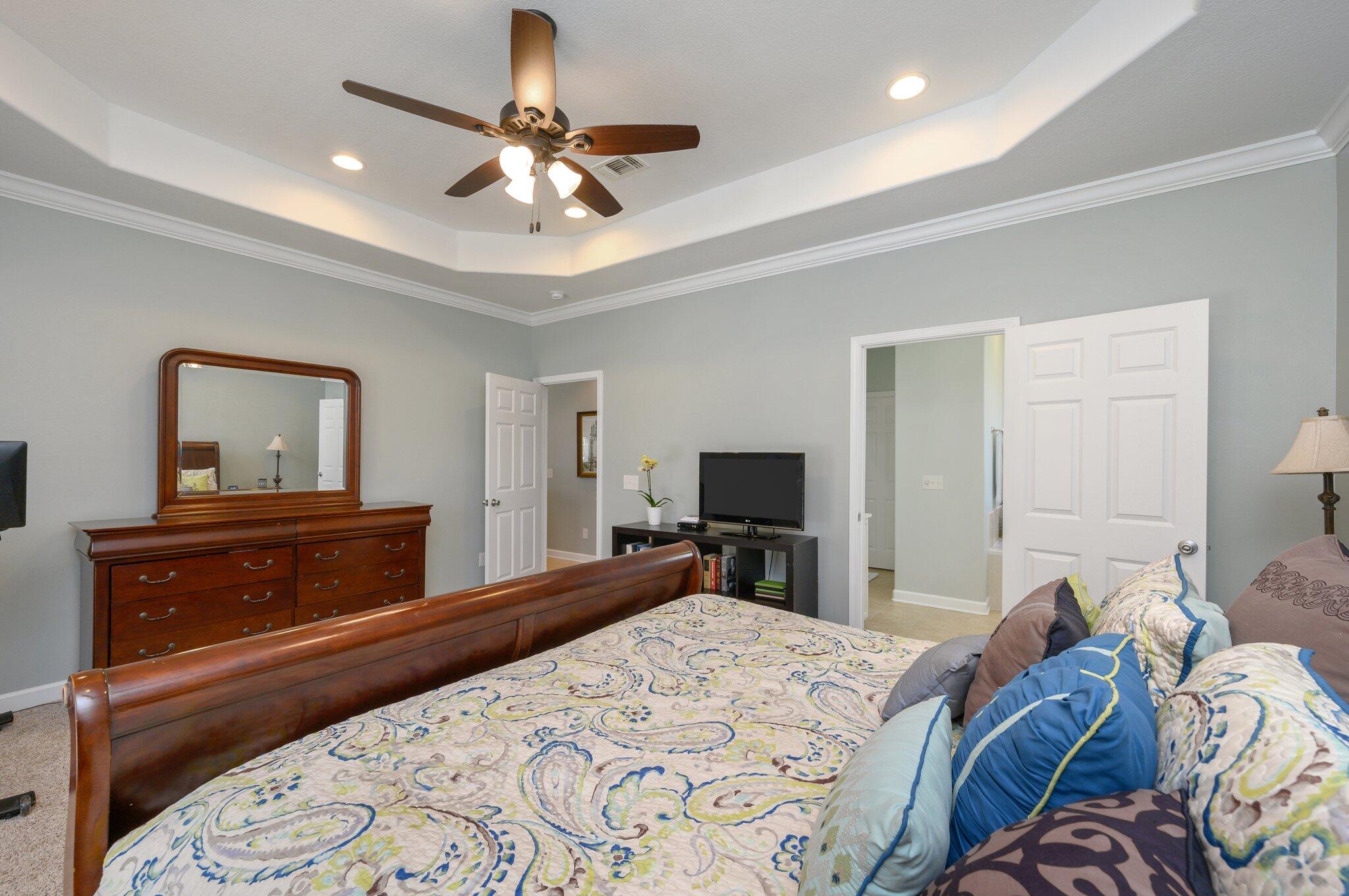 WOODLAWN HEIGHTS - Residential Lease