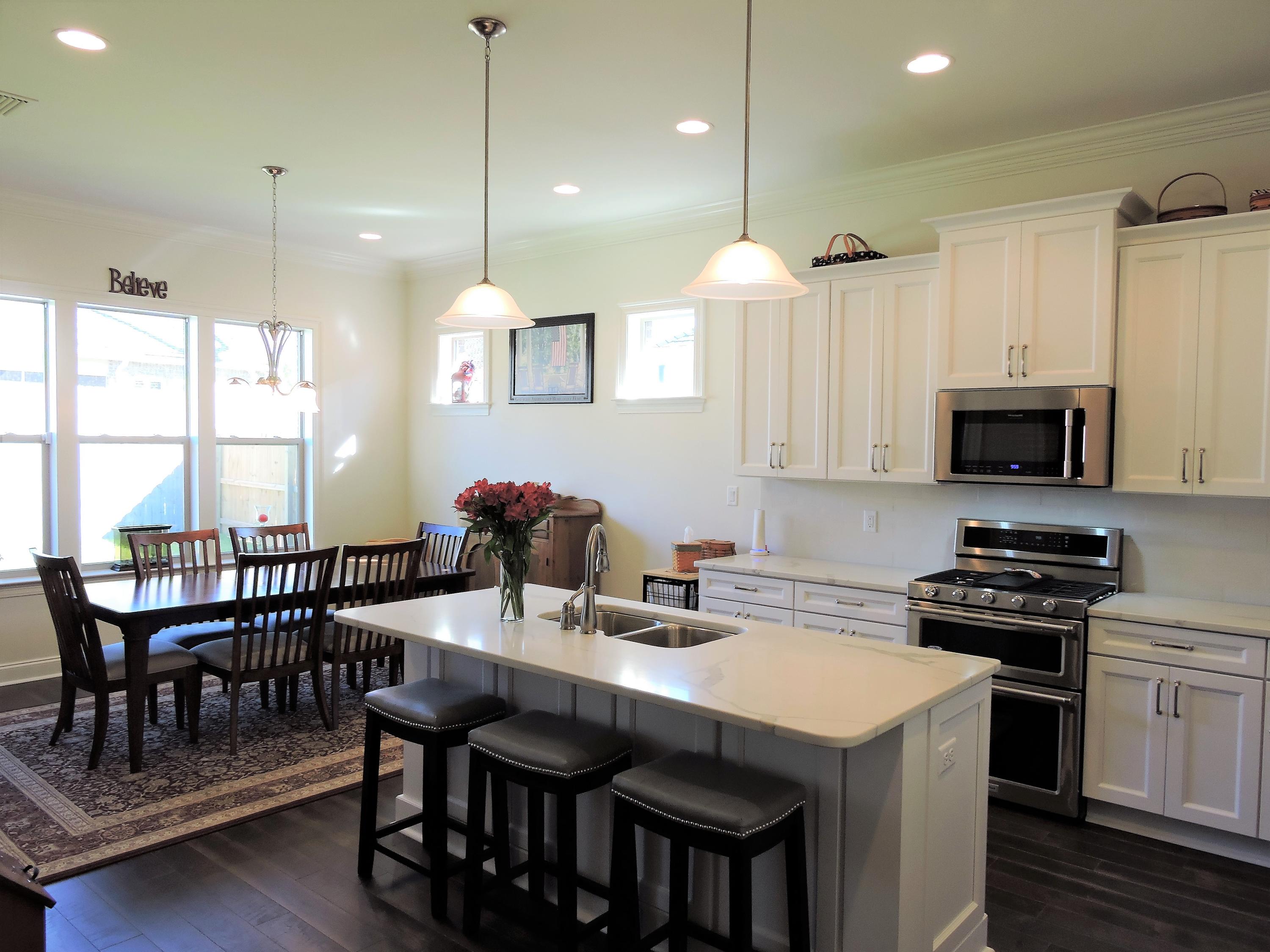 MAGNOLIA WOODS - Residential