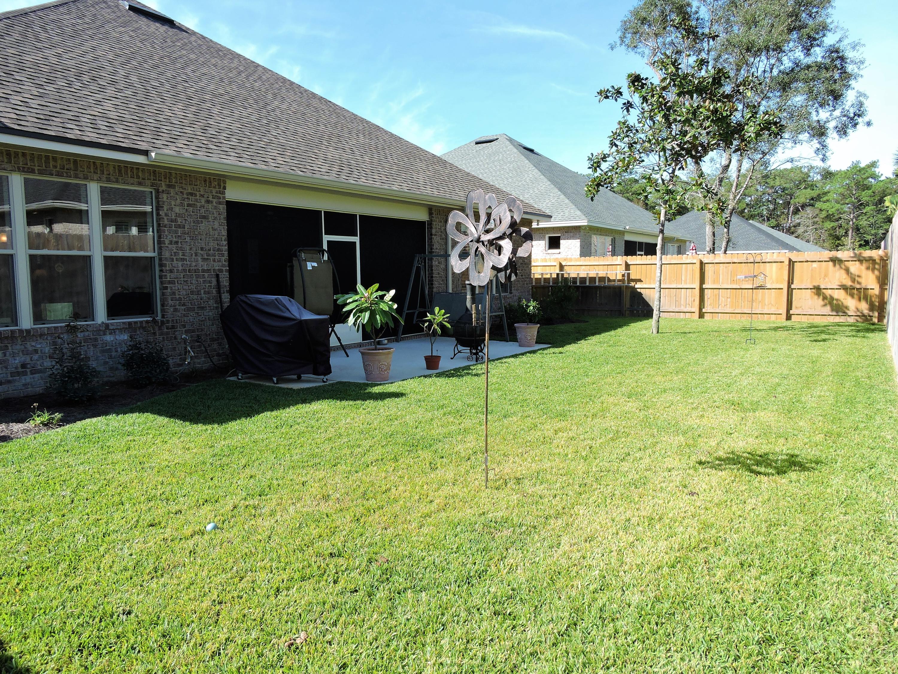 MAGNOLIA WOODS - Residential