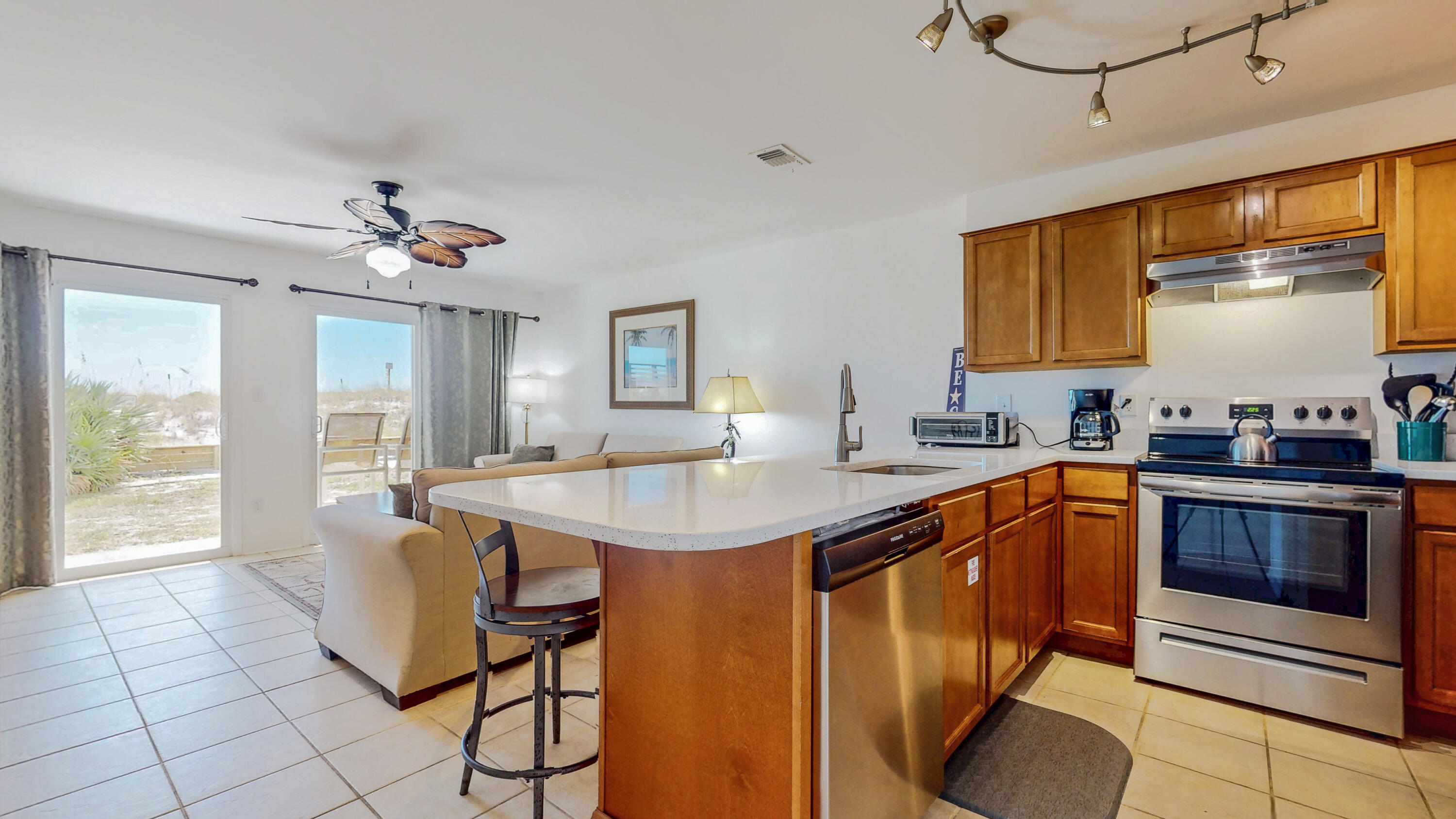 ISLAND SANDS CONDO - Residential
