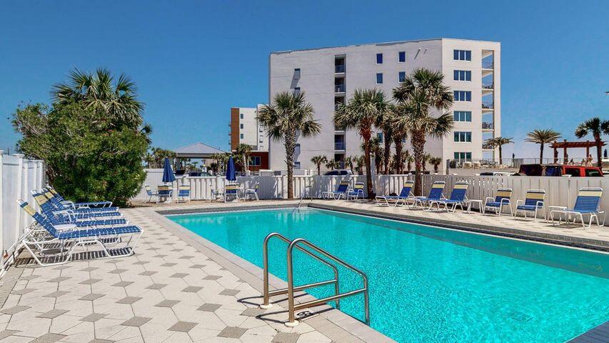 ISLAND SANDS CONDO - Residential