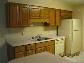 STEEPLECHASE PH 1 - Residential Lease