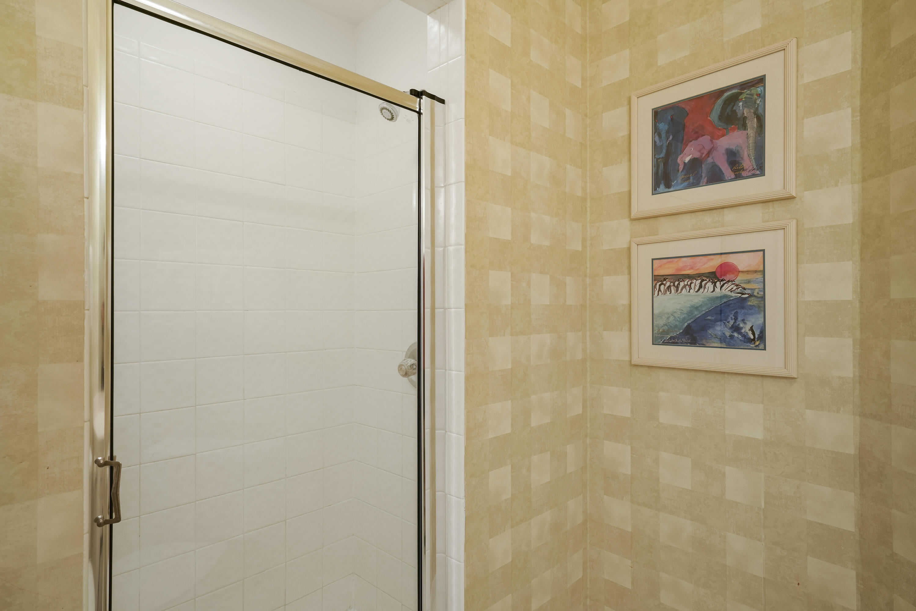 HIDDEN DUNES BEACH VILLAS - Residential