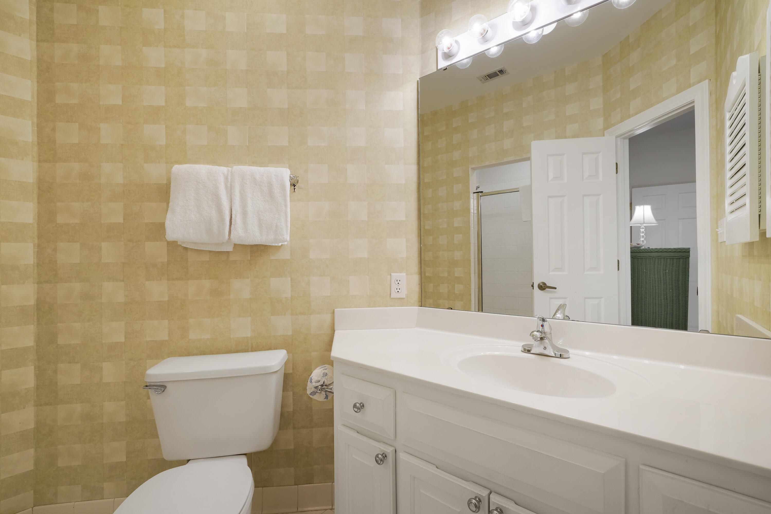 HIDDEN DUNES BEACH VILLAS - Residential