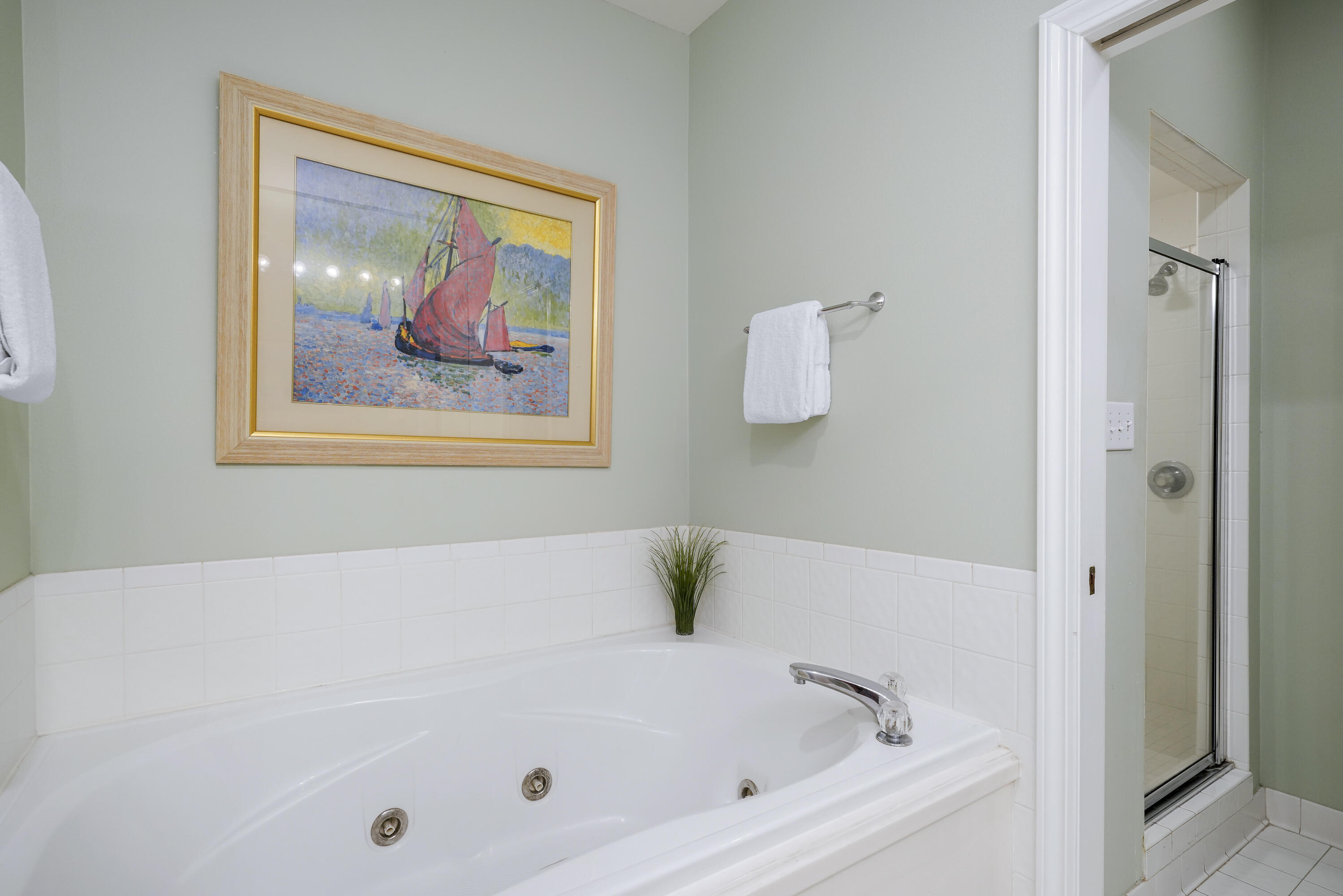 HIDDEN DUNES BEACH VILLAS - Residential