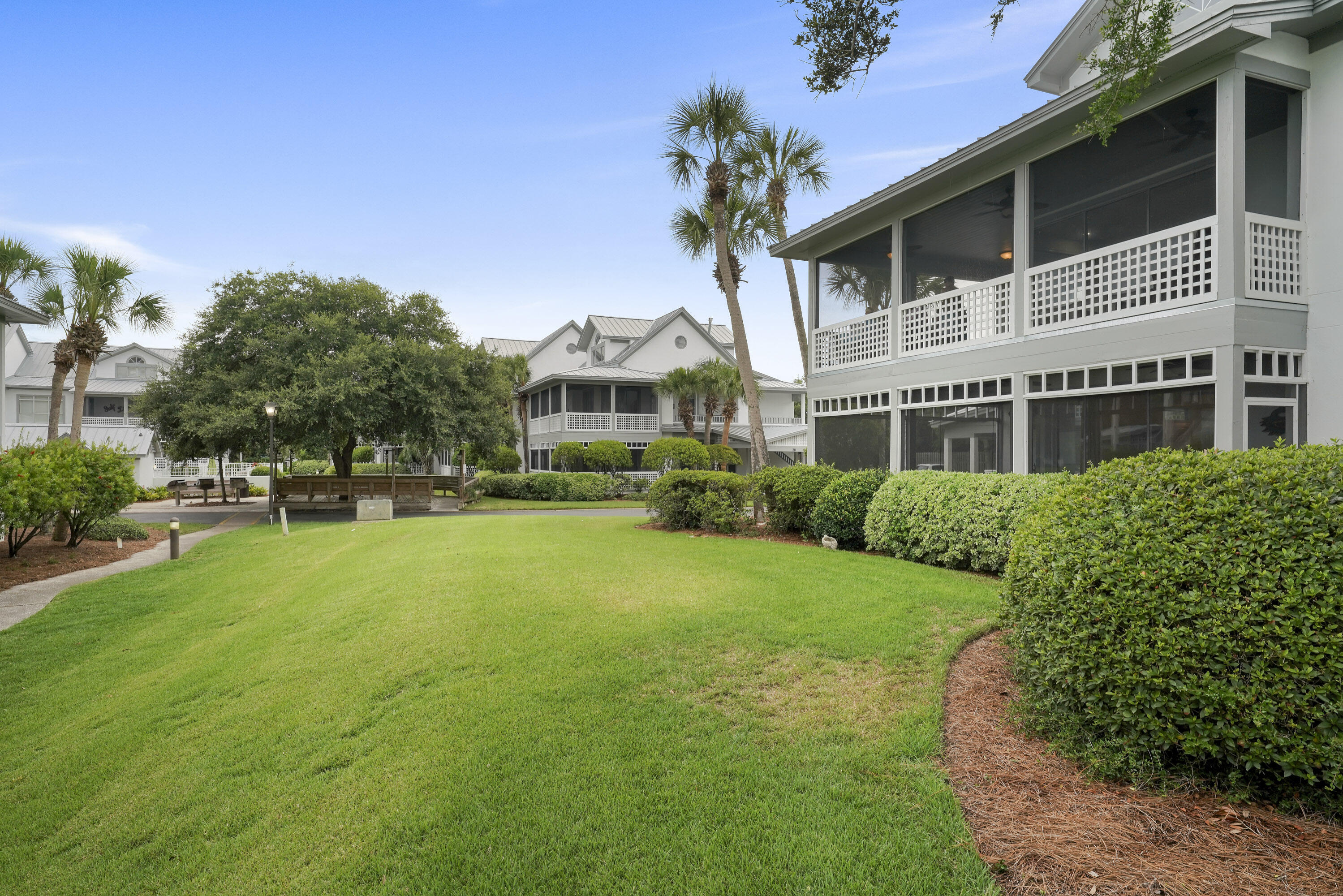 HIDDEN DUNES BEACH VILLAS - Residential