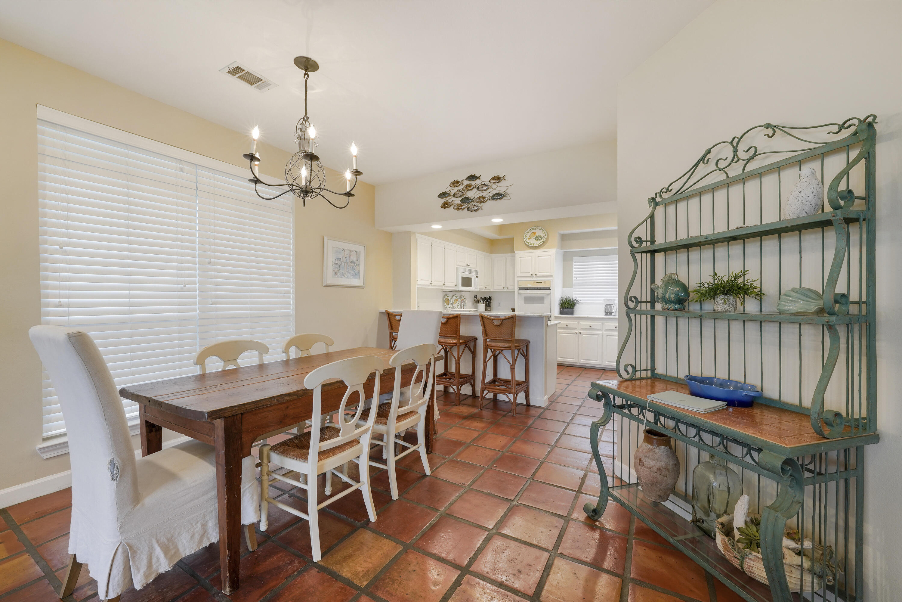 HIDDEN DUNES BEACH VILLAS - Residential