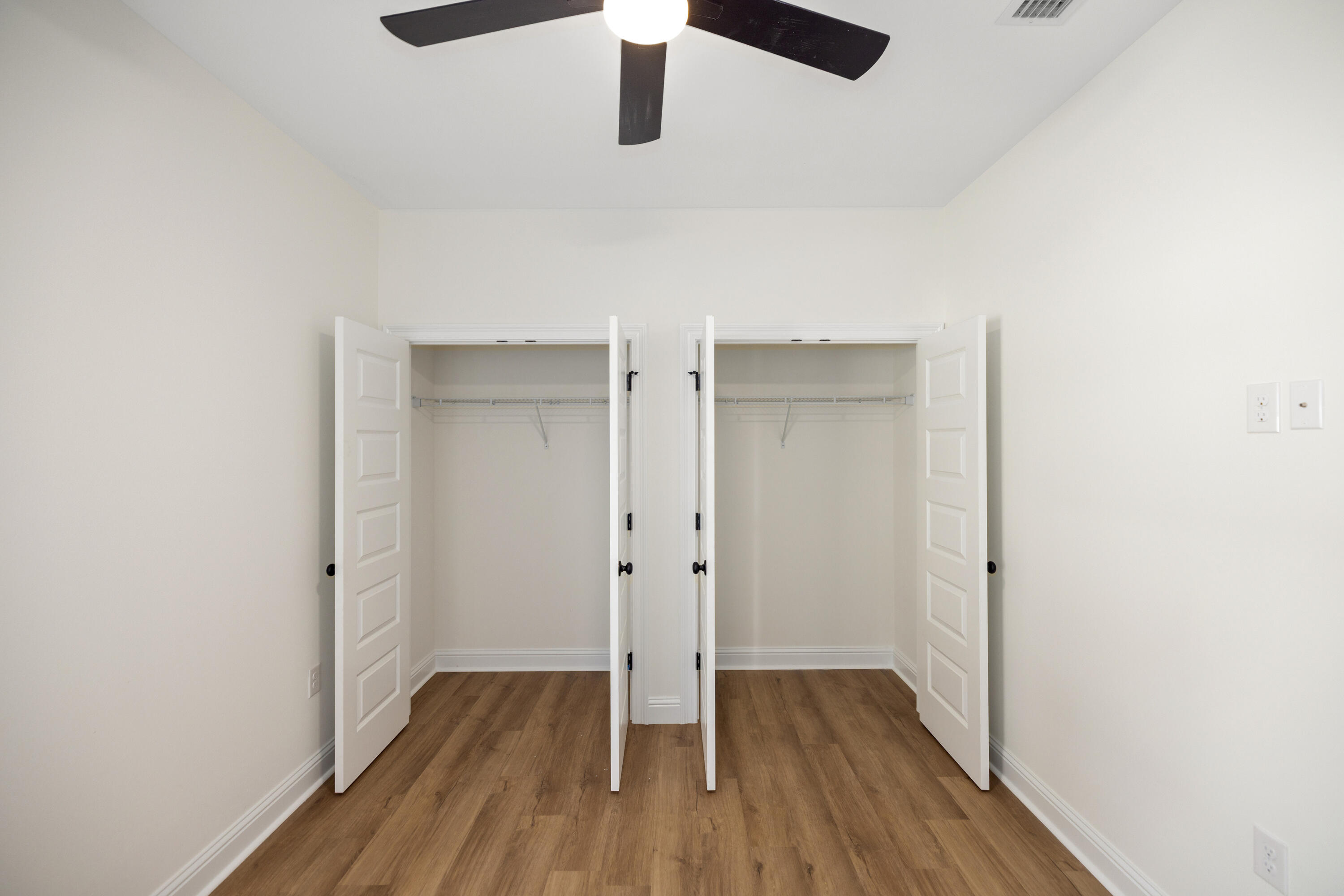 VILLA TASSO TOWN OF - Residential