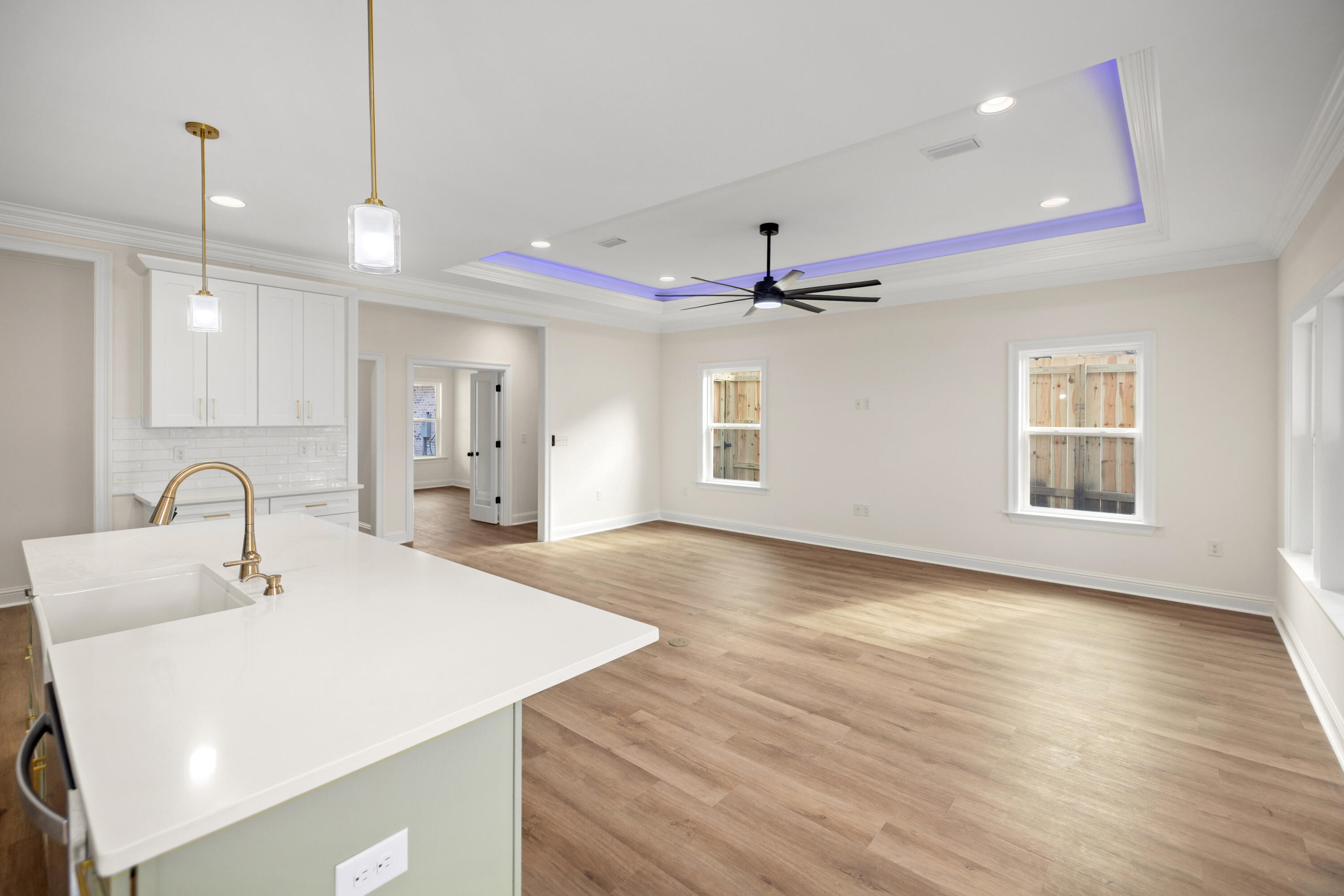 VILLA TASSO TOWN OF - Residential