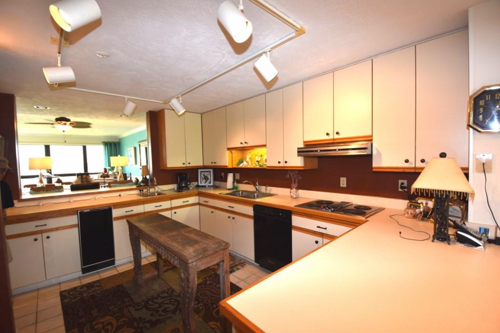 TWO HUNDRED WEST CONDO - Residential