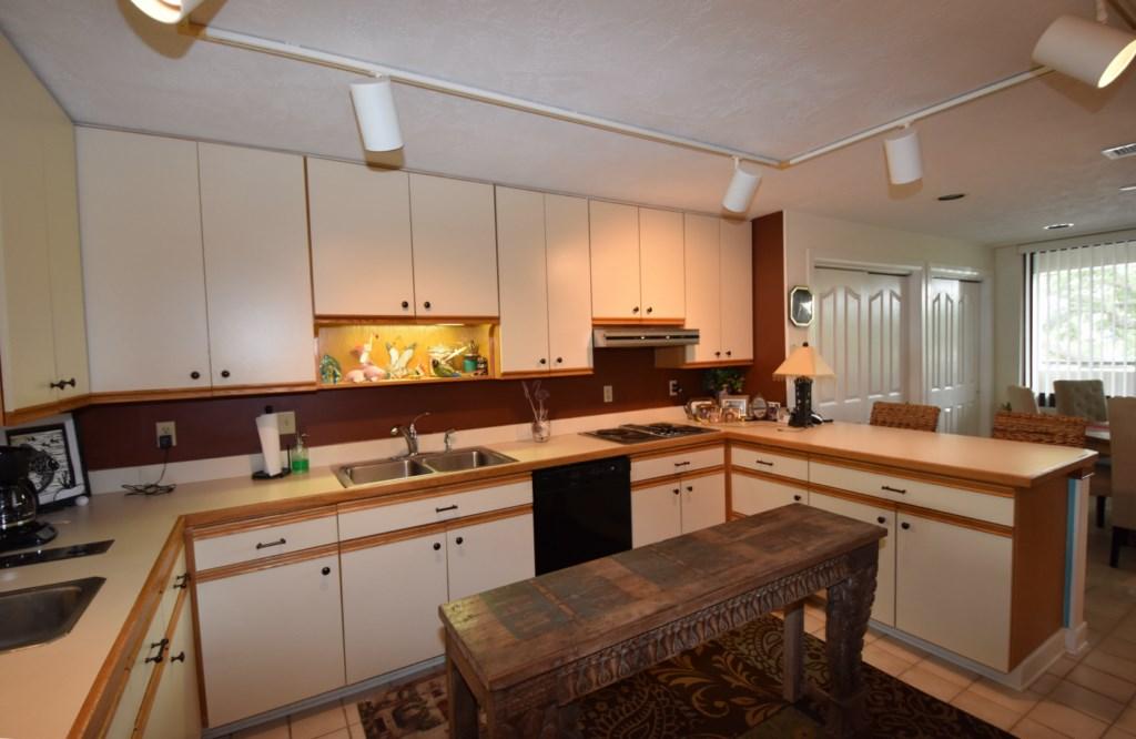 TWO HUNDRED WEST CONDO - Residential