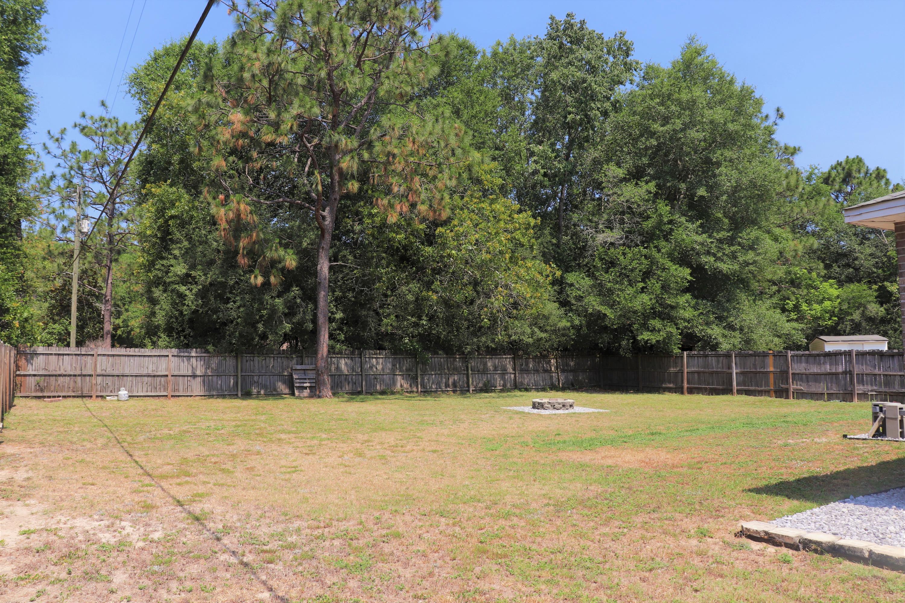 AUBURN ACRES - Residential