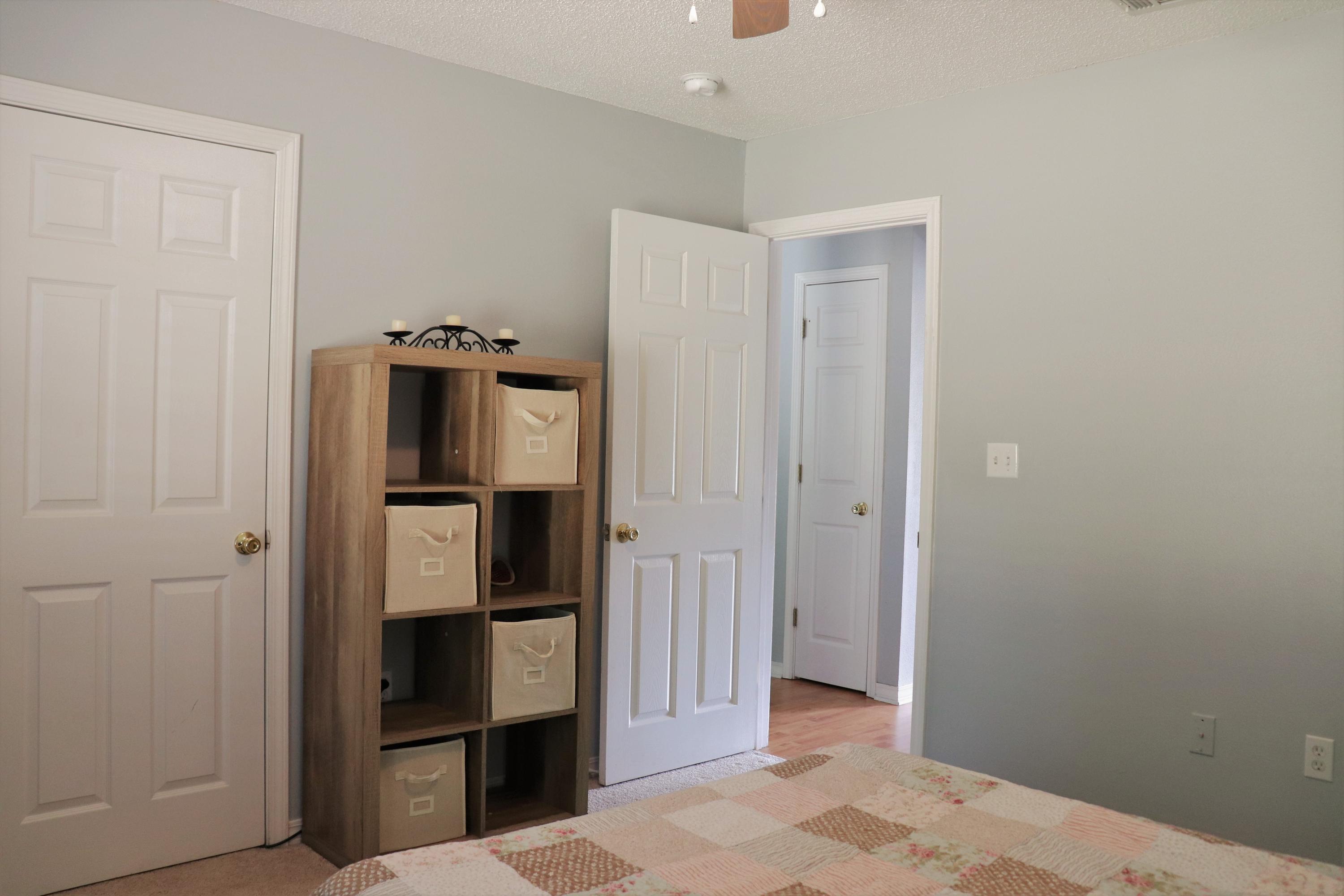 AUBURN ACRES - Residential