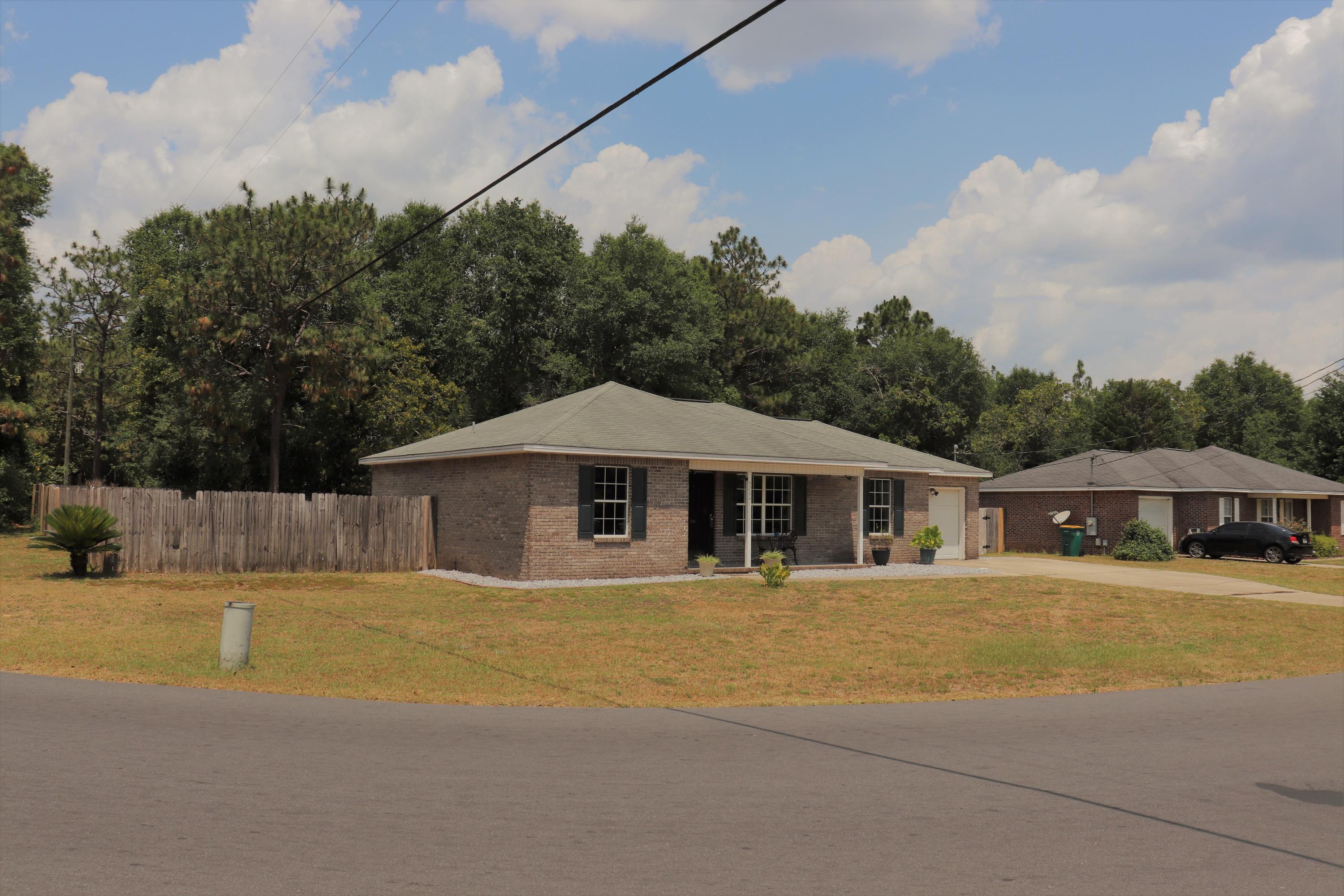 AUBURN ACRES - Residential