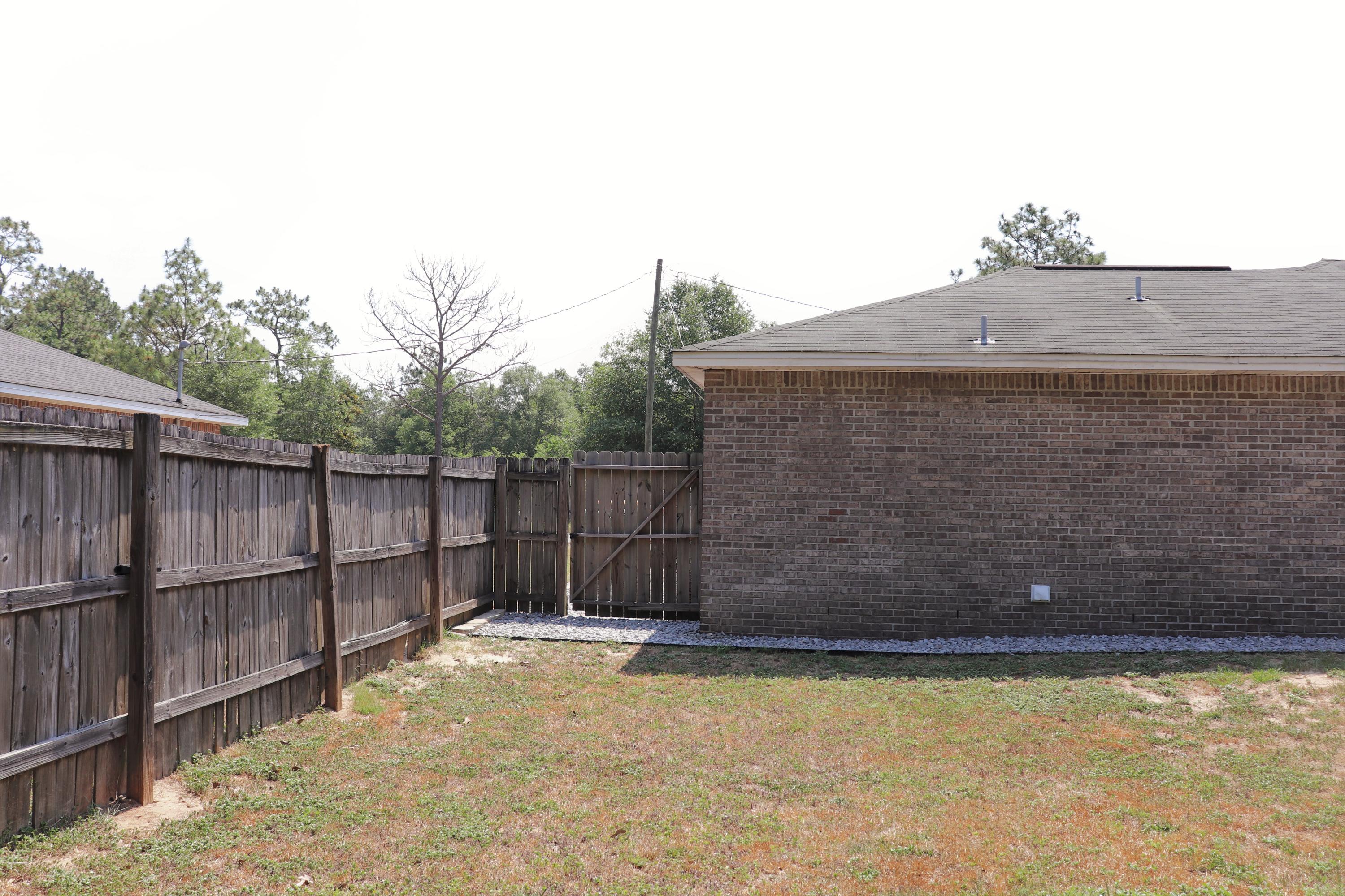 AUBURN ACRES - Residential