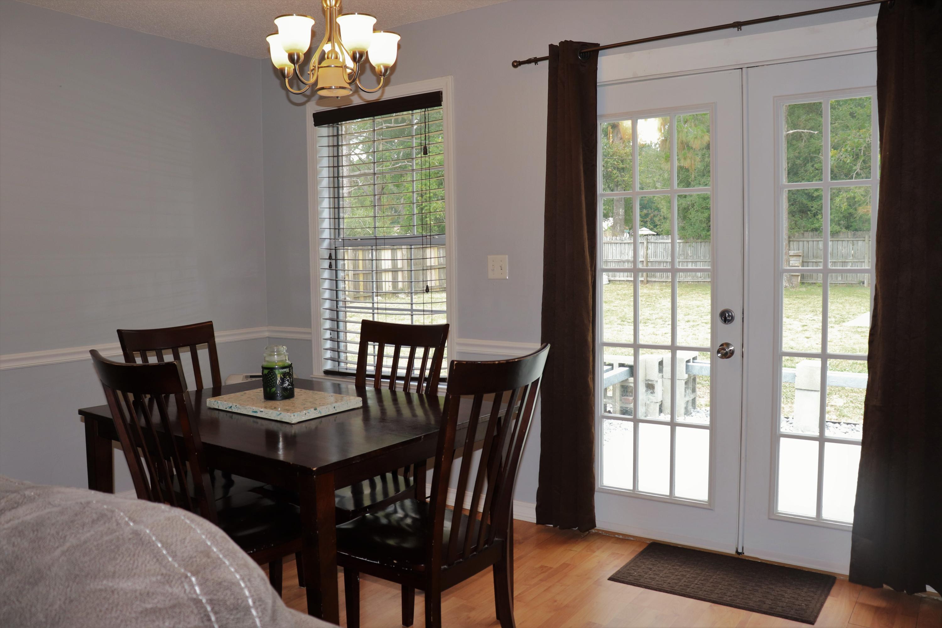 AUBURN ACRES - Residential