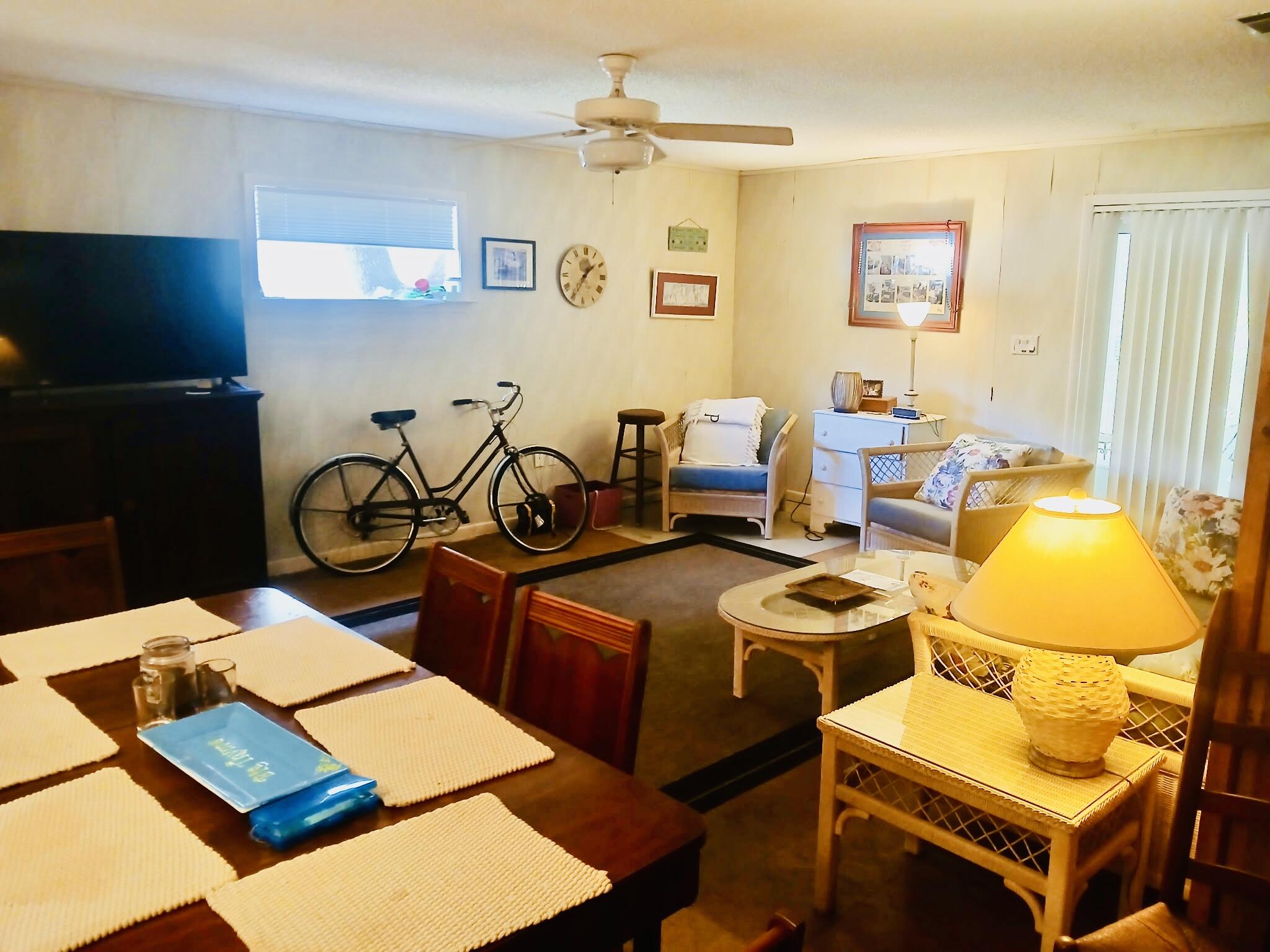 SEAGROVE 1ST ADDN - Residential