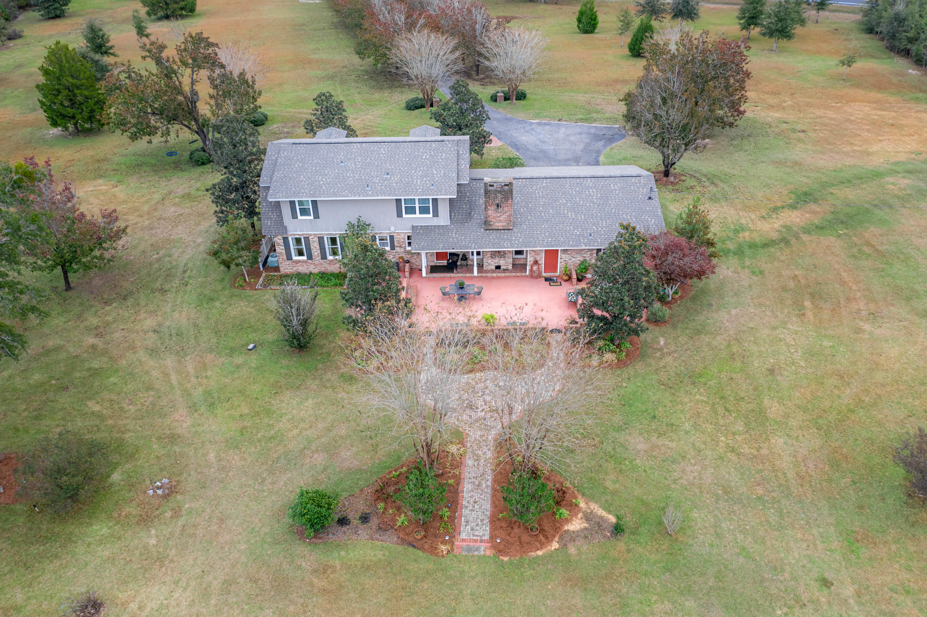 NO RECORDED SUBDIVISION - Residential