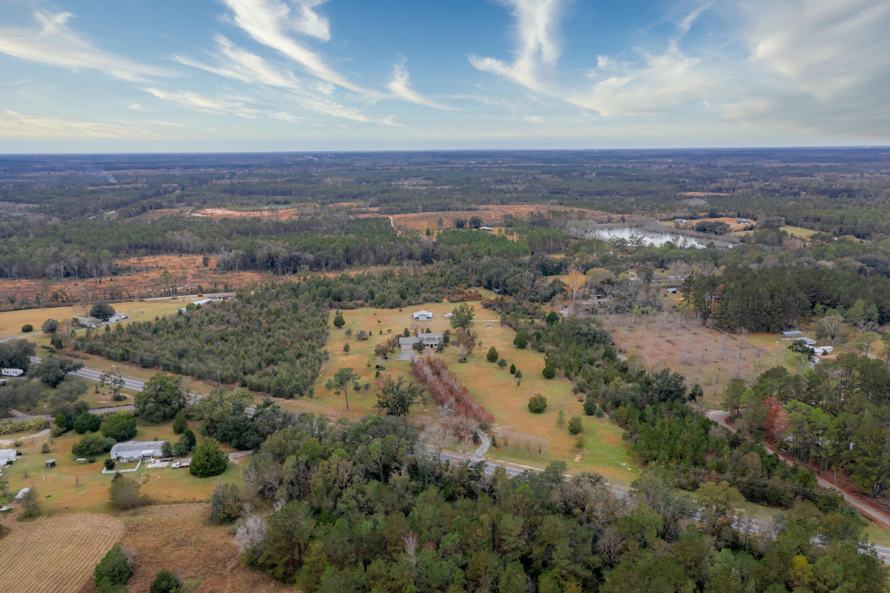 NO RECORDED SUBDIVISION - Residential