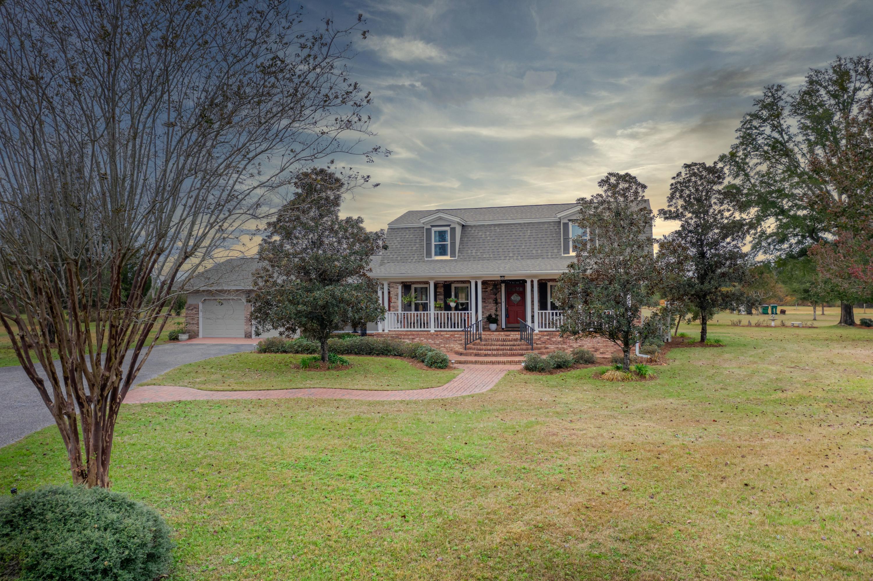 NO RECORDED SUBDIVISION - Residential