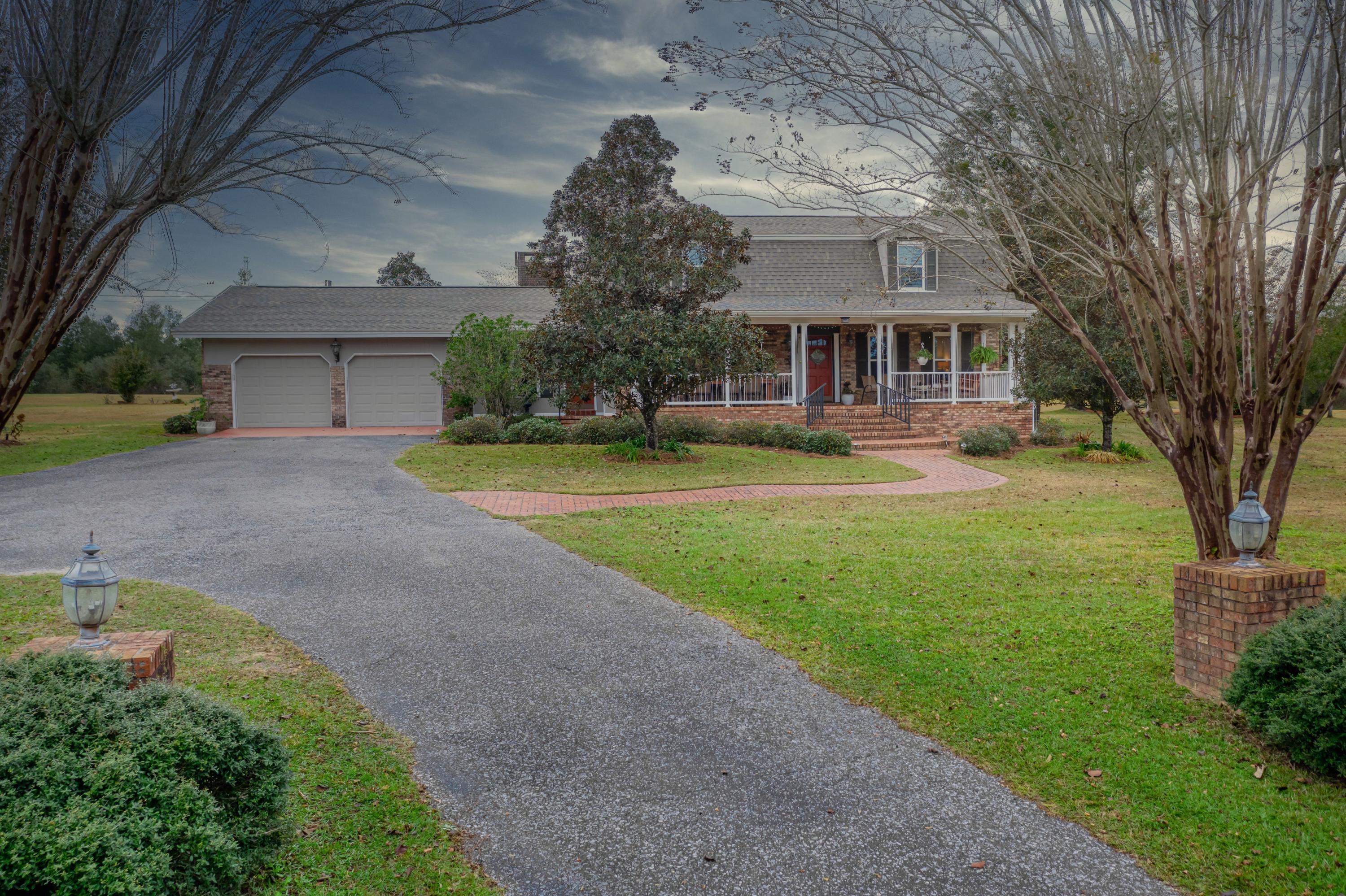 NO RECORDED SUBDIVISION - Residential