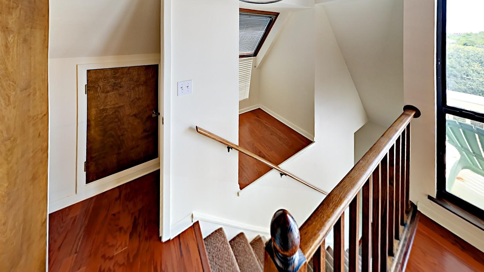 BLUE MOUNTAIN BEACH - Residential