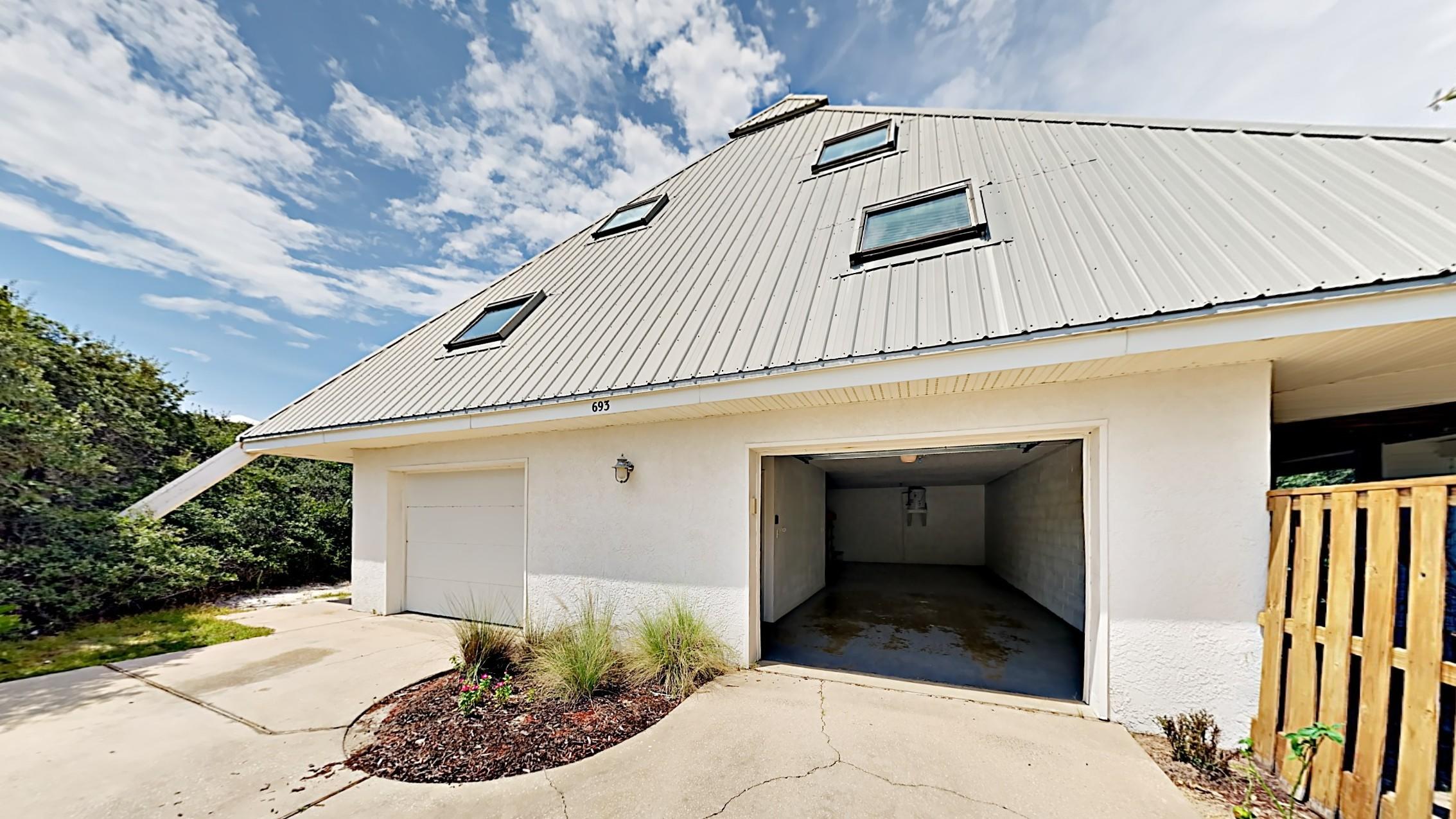 BLUE MOUNTAIN BEACH - Residential