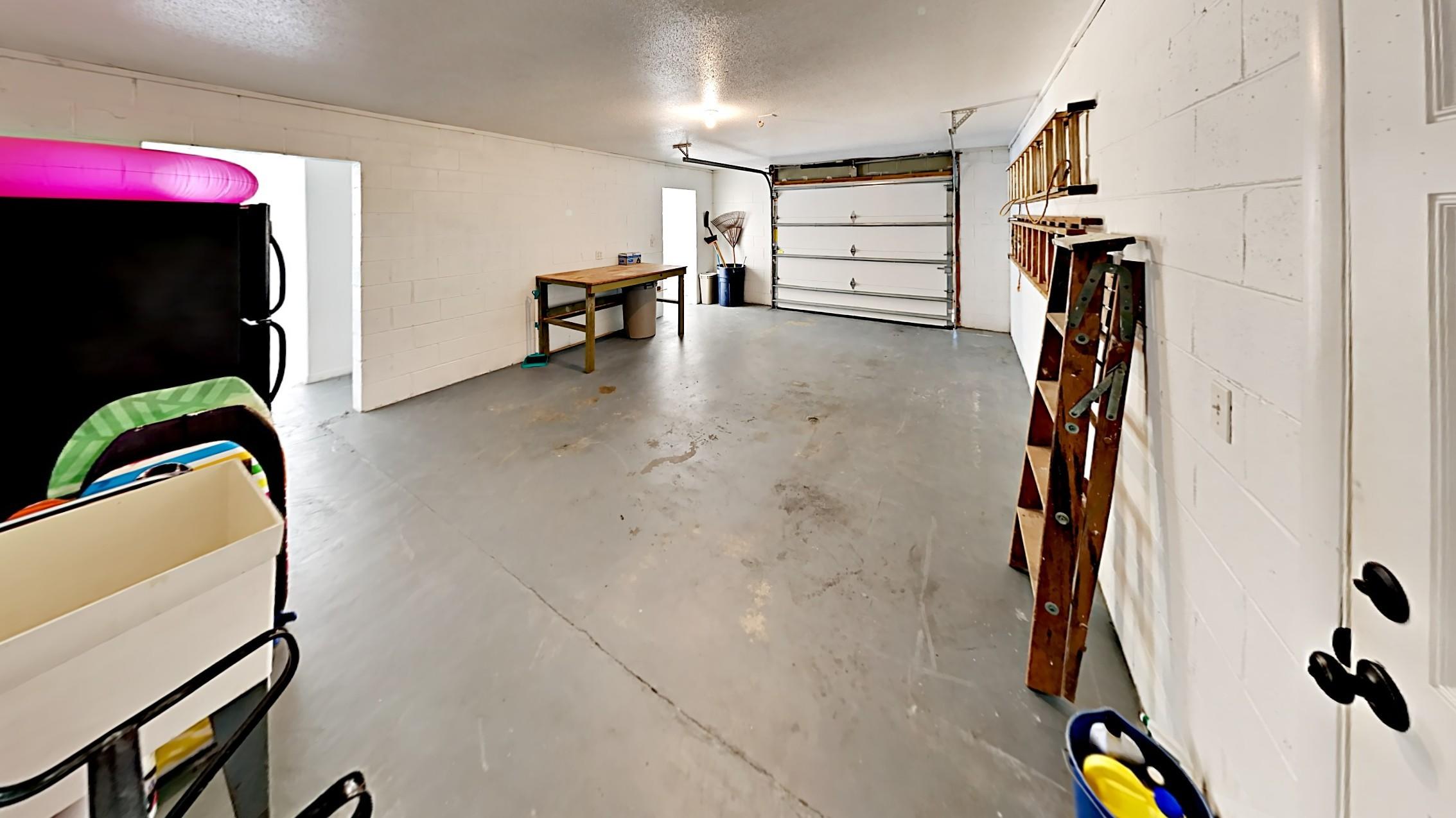 BLUE MOUNTAIN BEACH - Residential