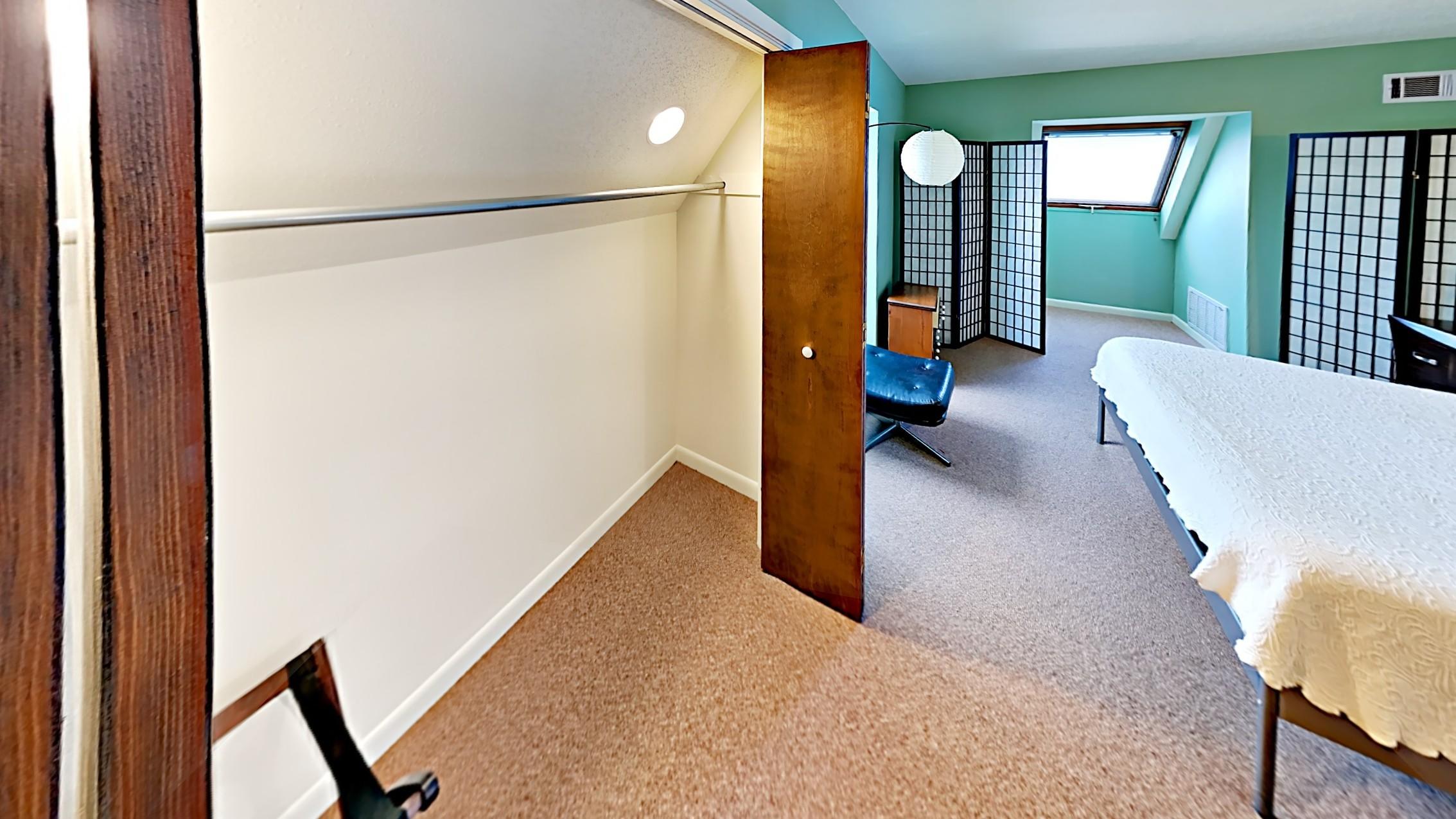 BLUE MOUNTAIN BEACH - Residential