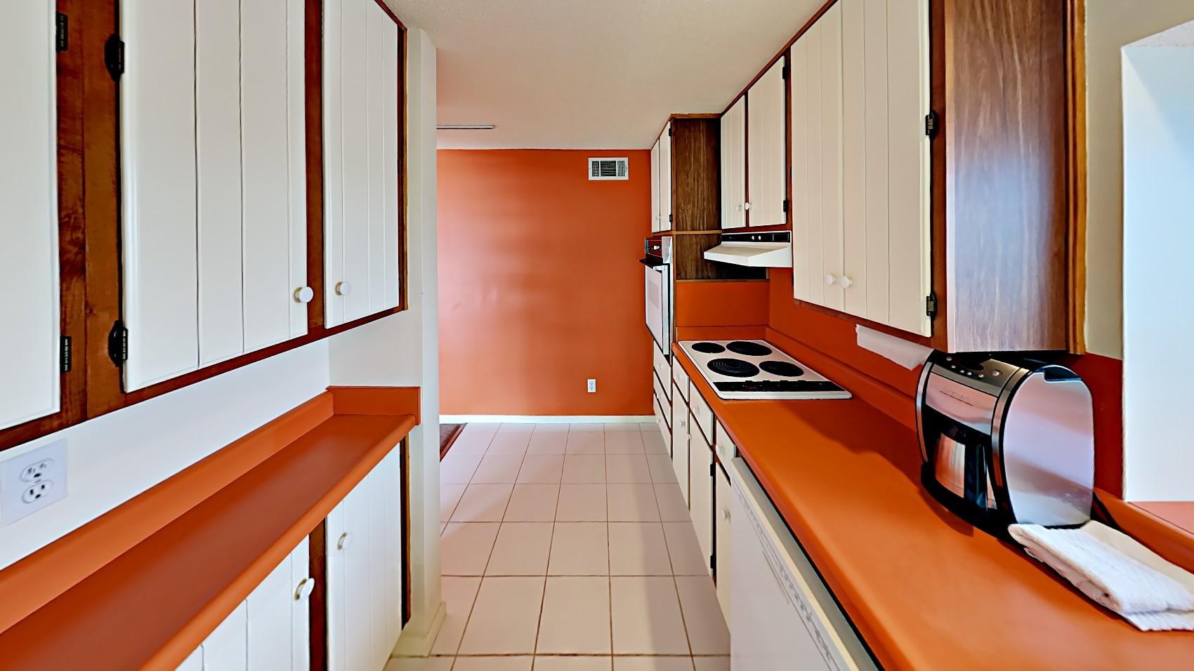 BLUE MOUNTAIN BEACH - Residential