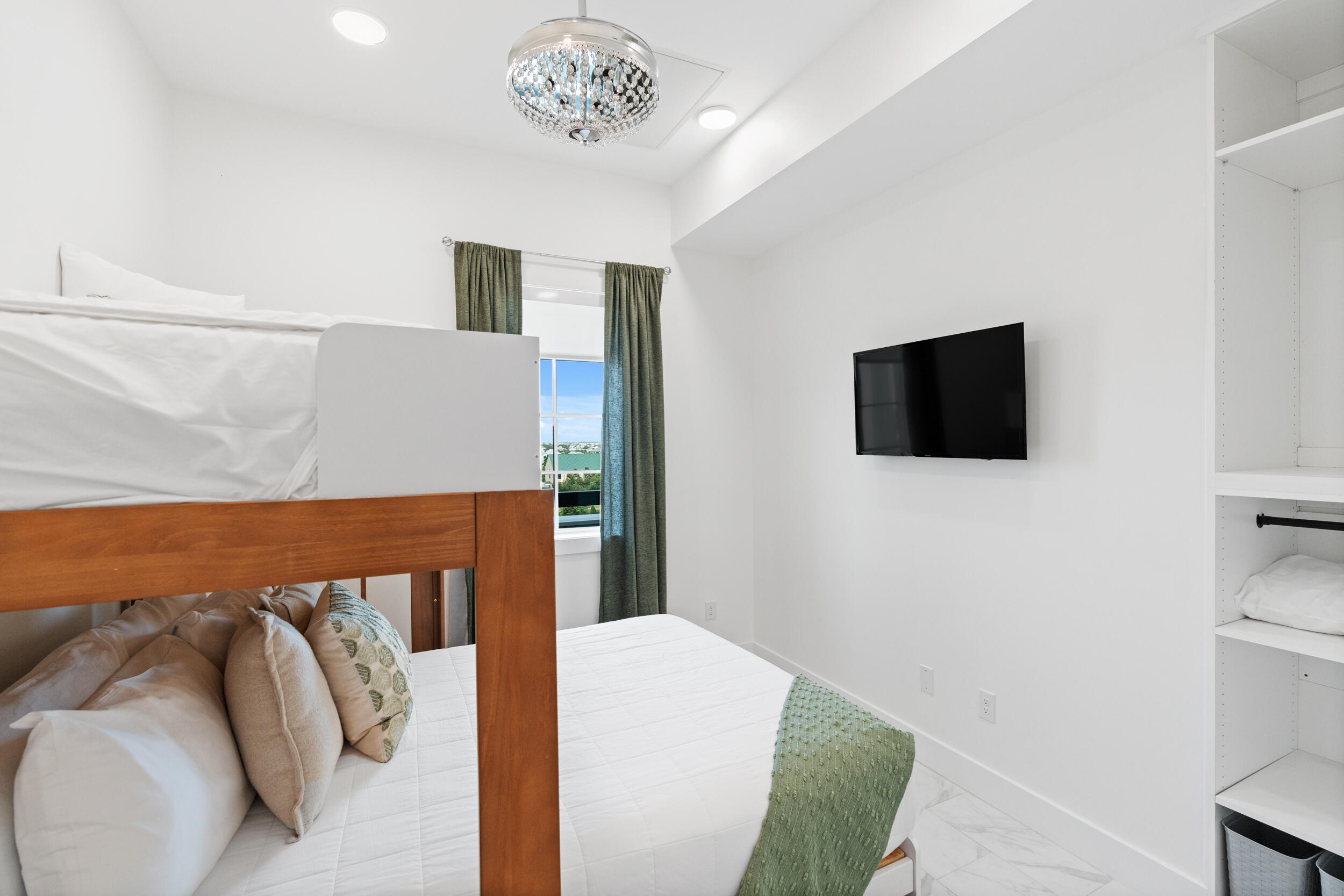 Parkside at the Henderson - Residential