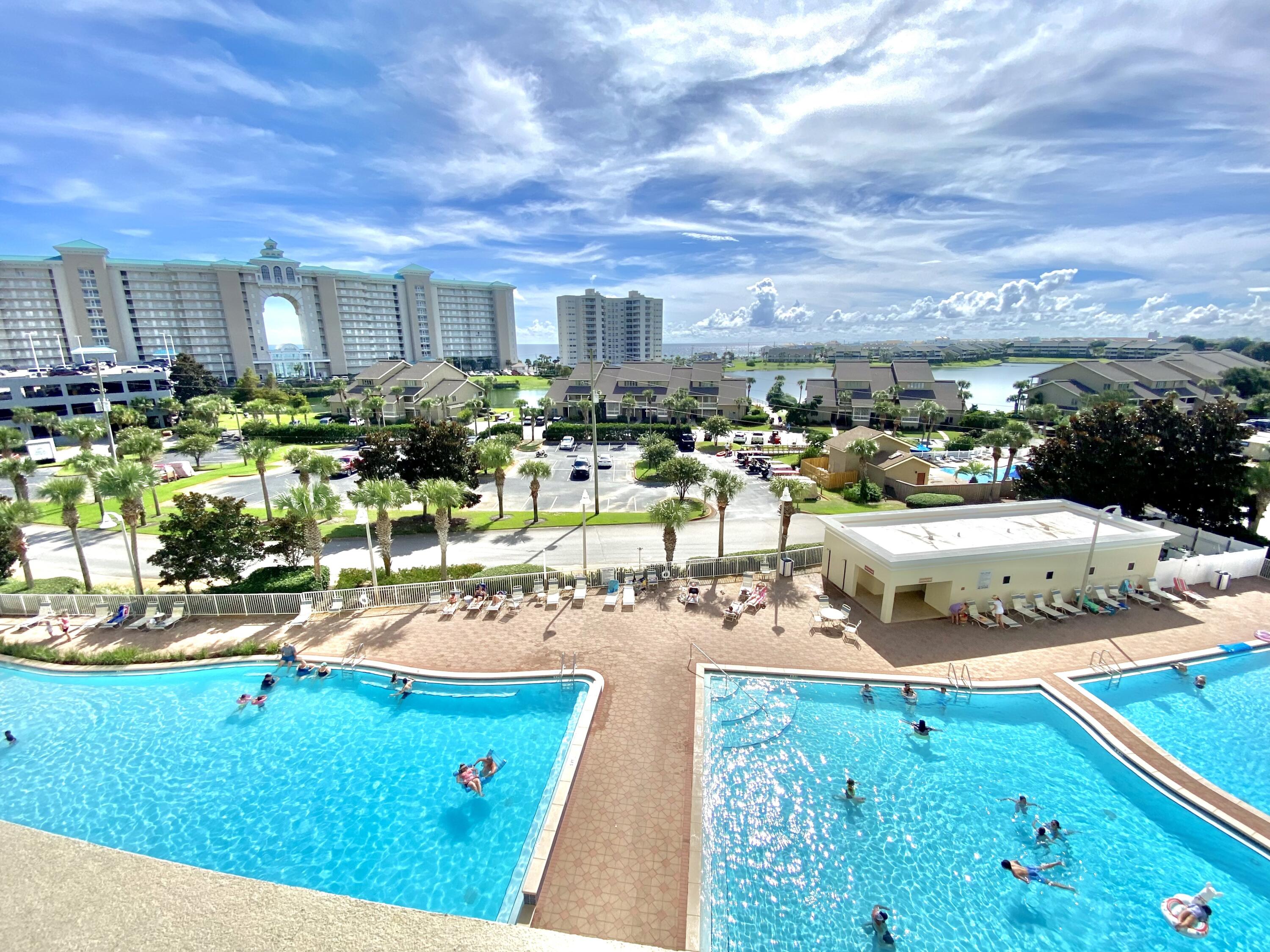 ARIEL DUNES II - Residential