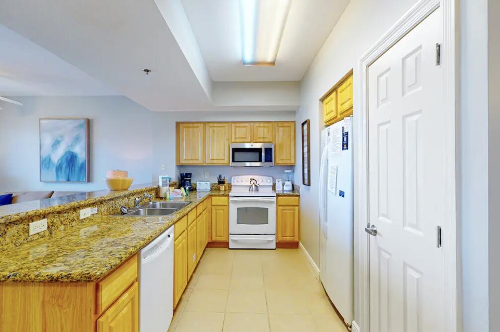 ARIEL DUNES II - Residential