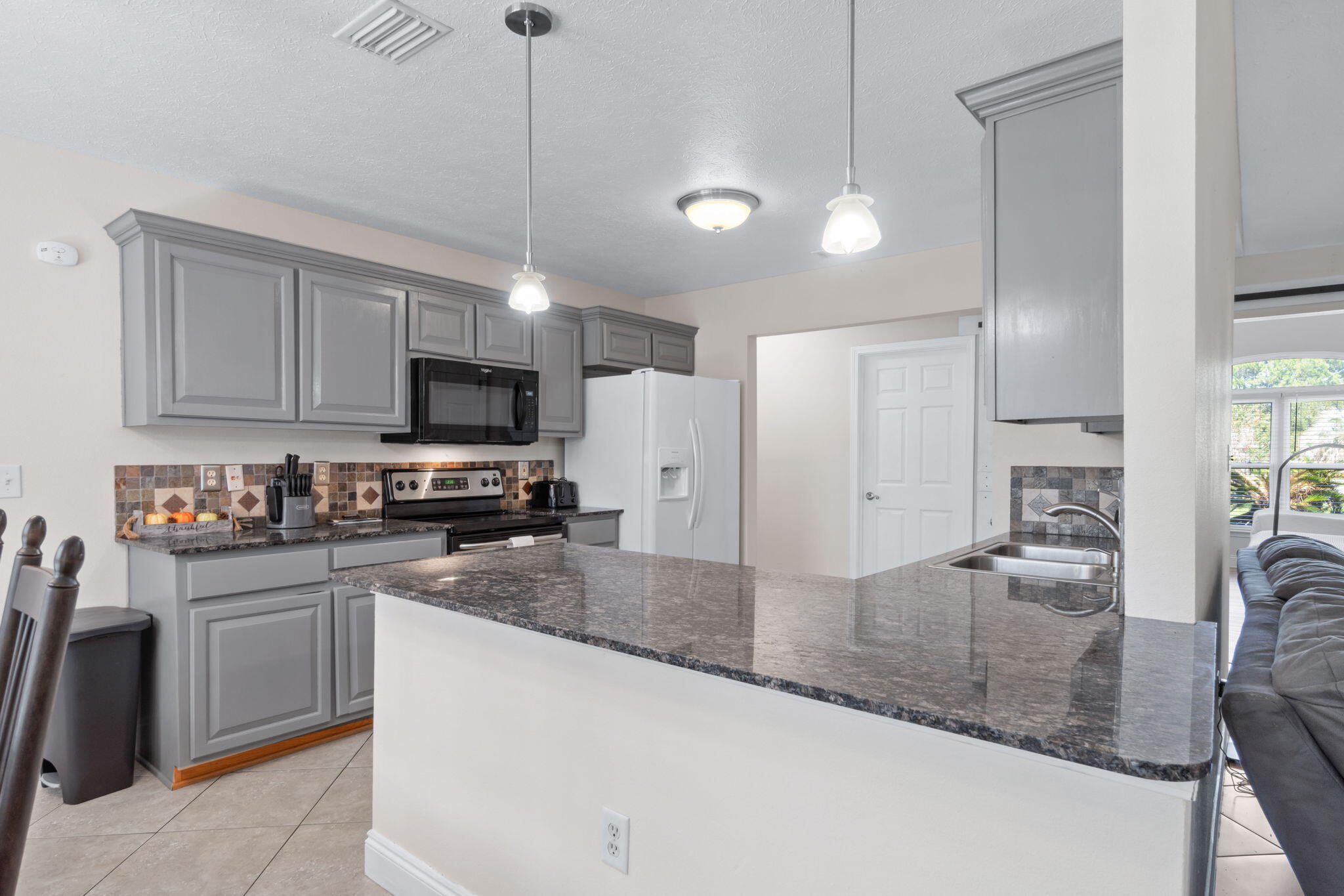 HOLLEY BY THE SEA - Residential