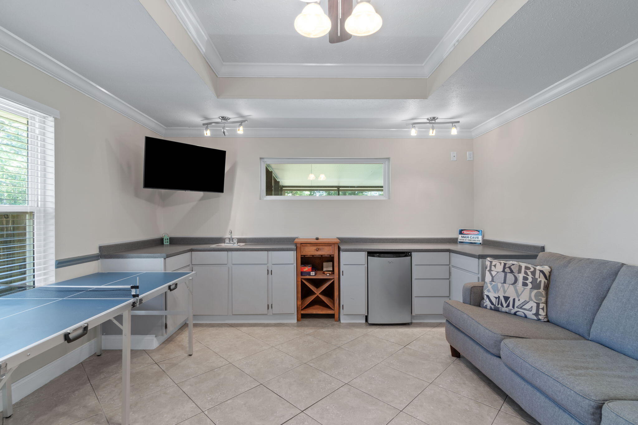 HOLLEY BY THE SEA - Residential