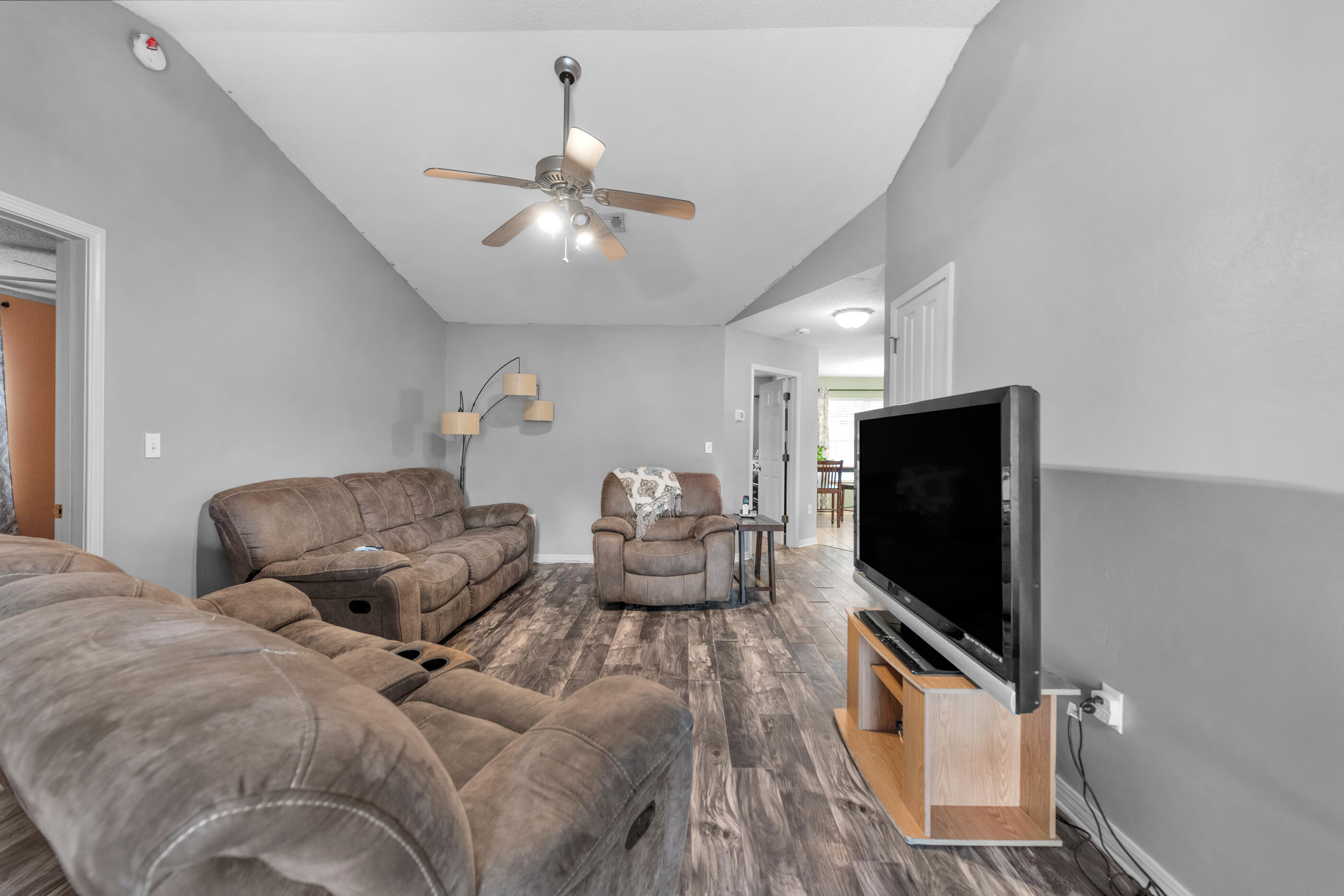 GARDEN CITY - Residential