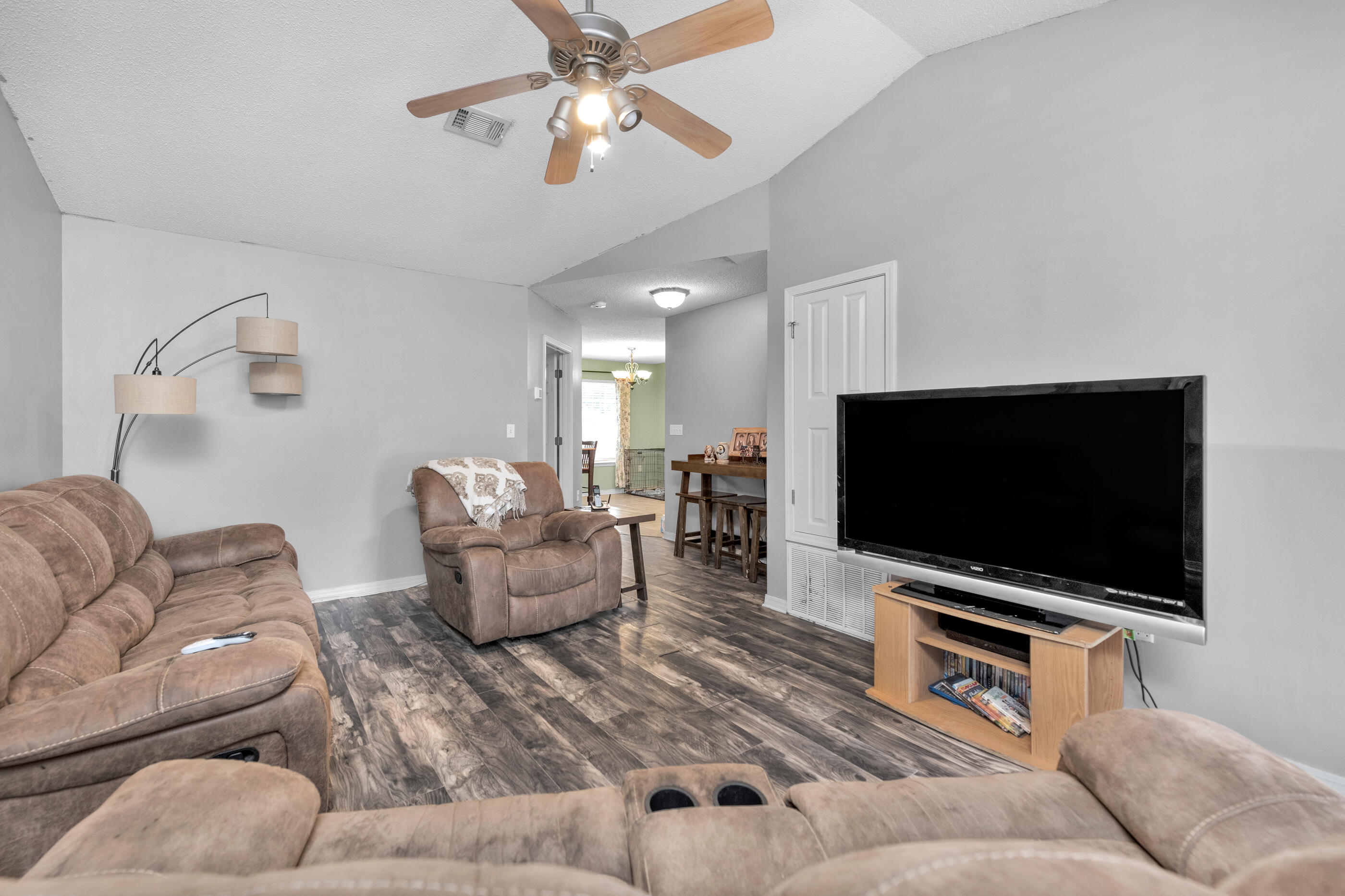 GARDEN CITY - Residential