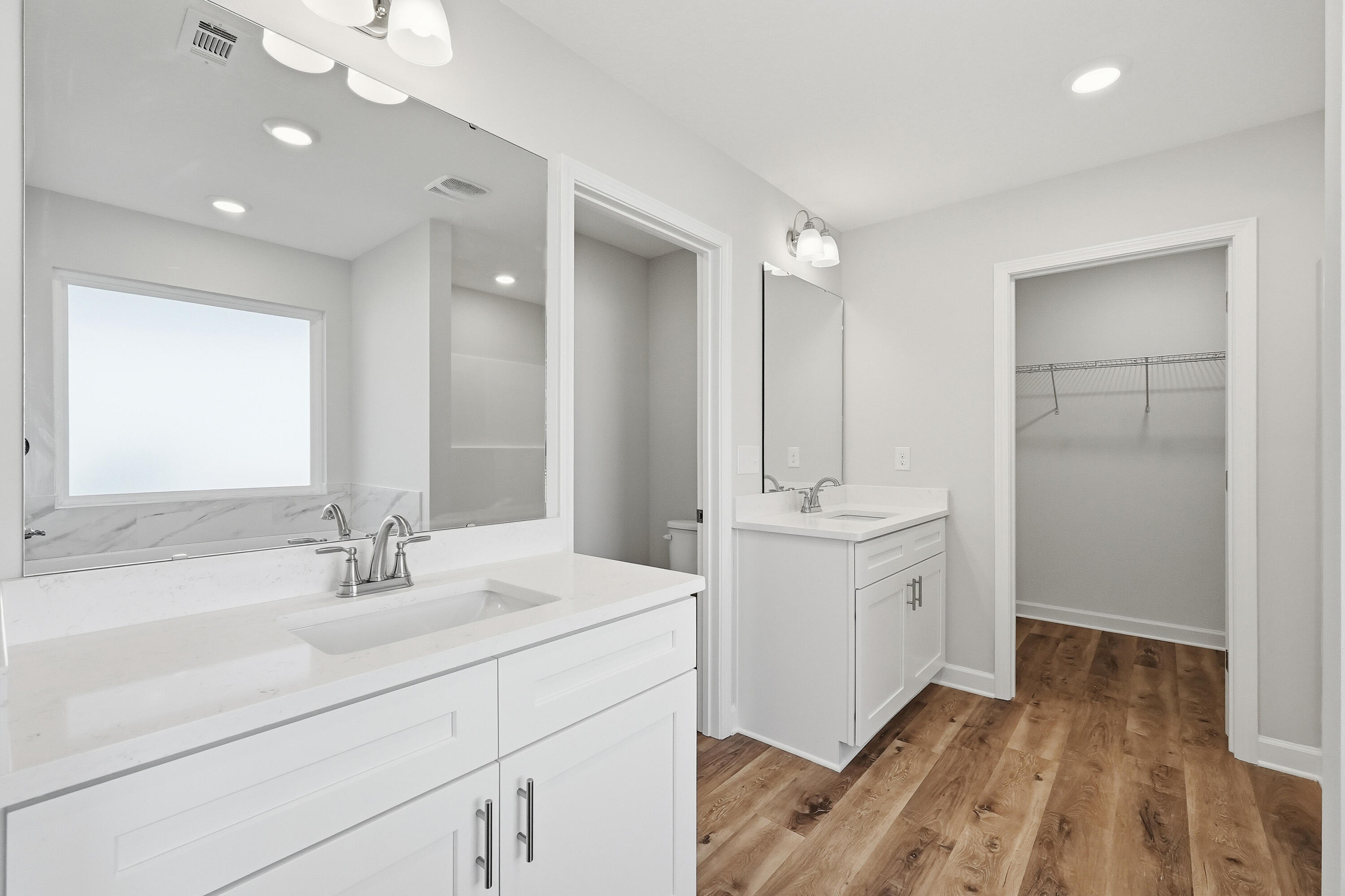 SOUTHERN DAY CHATEAU - Residential