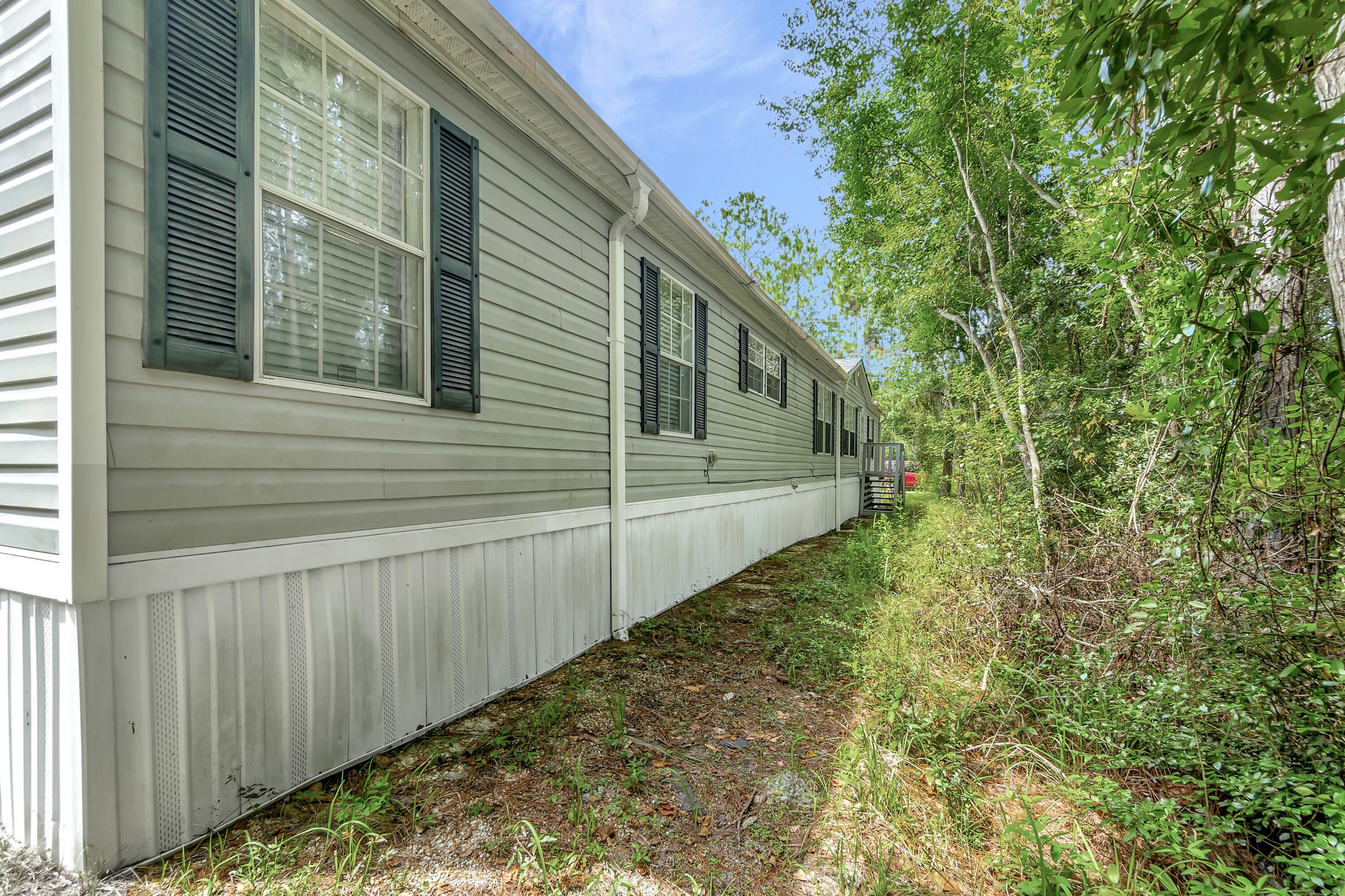 CRESCENT SHORES - Residential