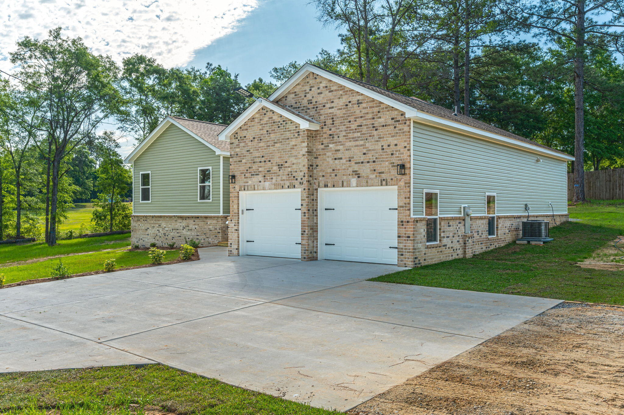 TEN LAKES ESTATES - Residential