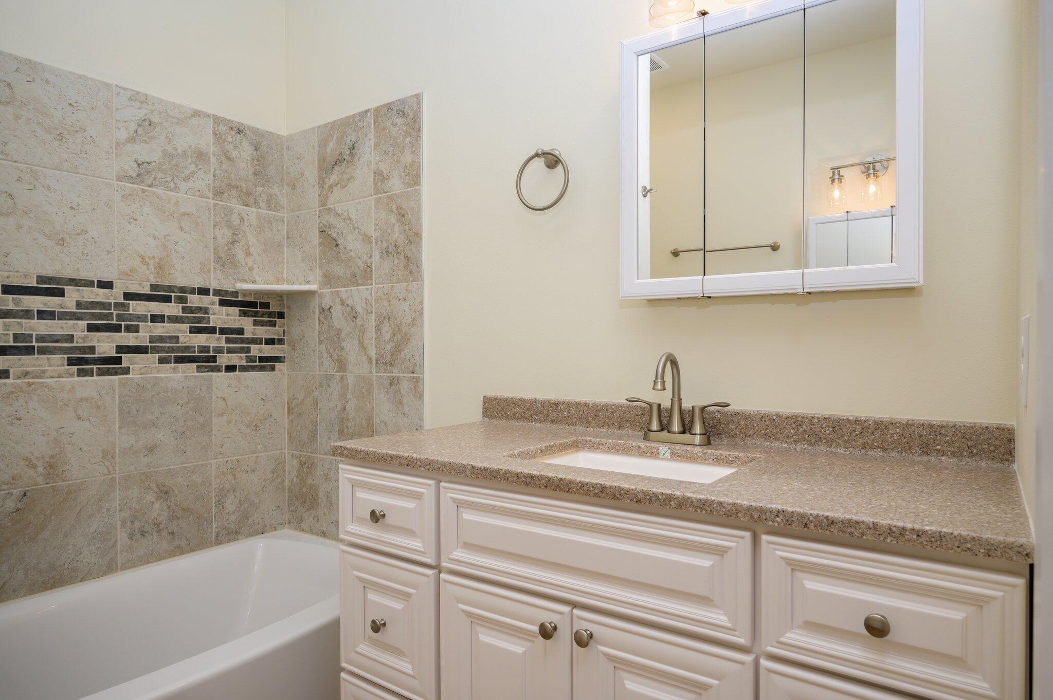 TEN LAKES ESTATES - Residential