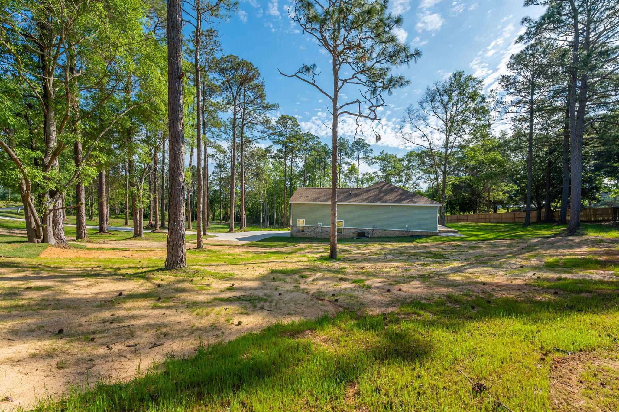 TEN LAKES ESTATES - Residential