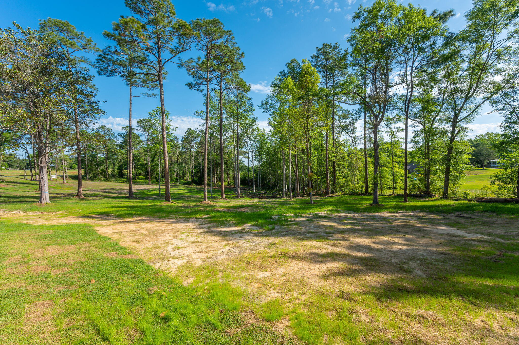 TEN LAKES ESTATES - Residential