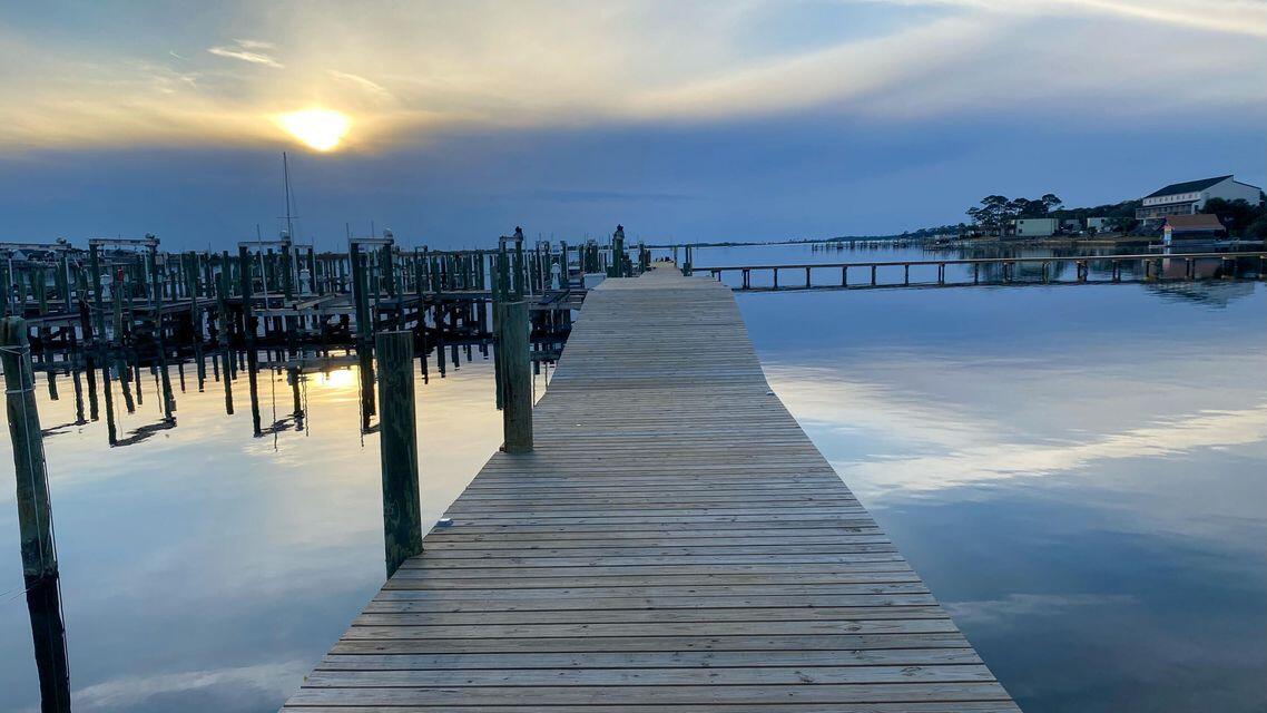 PIRATES BAY PH 1 - Residential