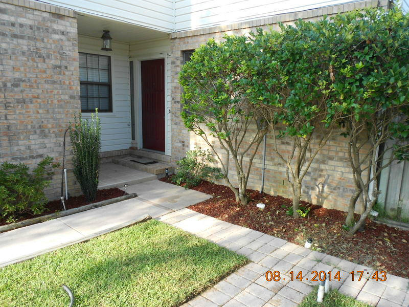 Donlabrook Gardyns - Residential Lease