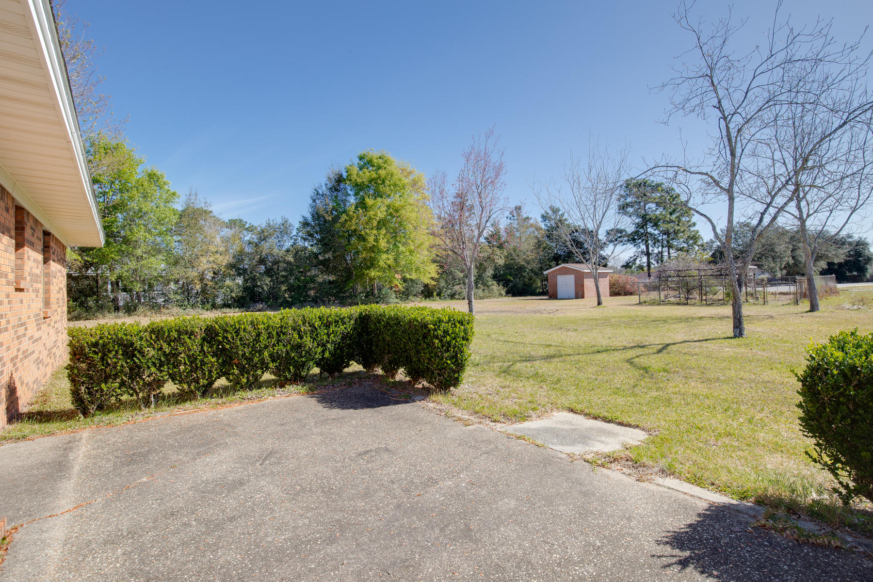 CRESCENT SHORES - Residential